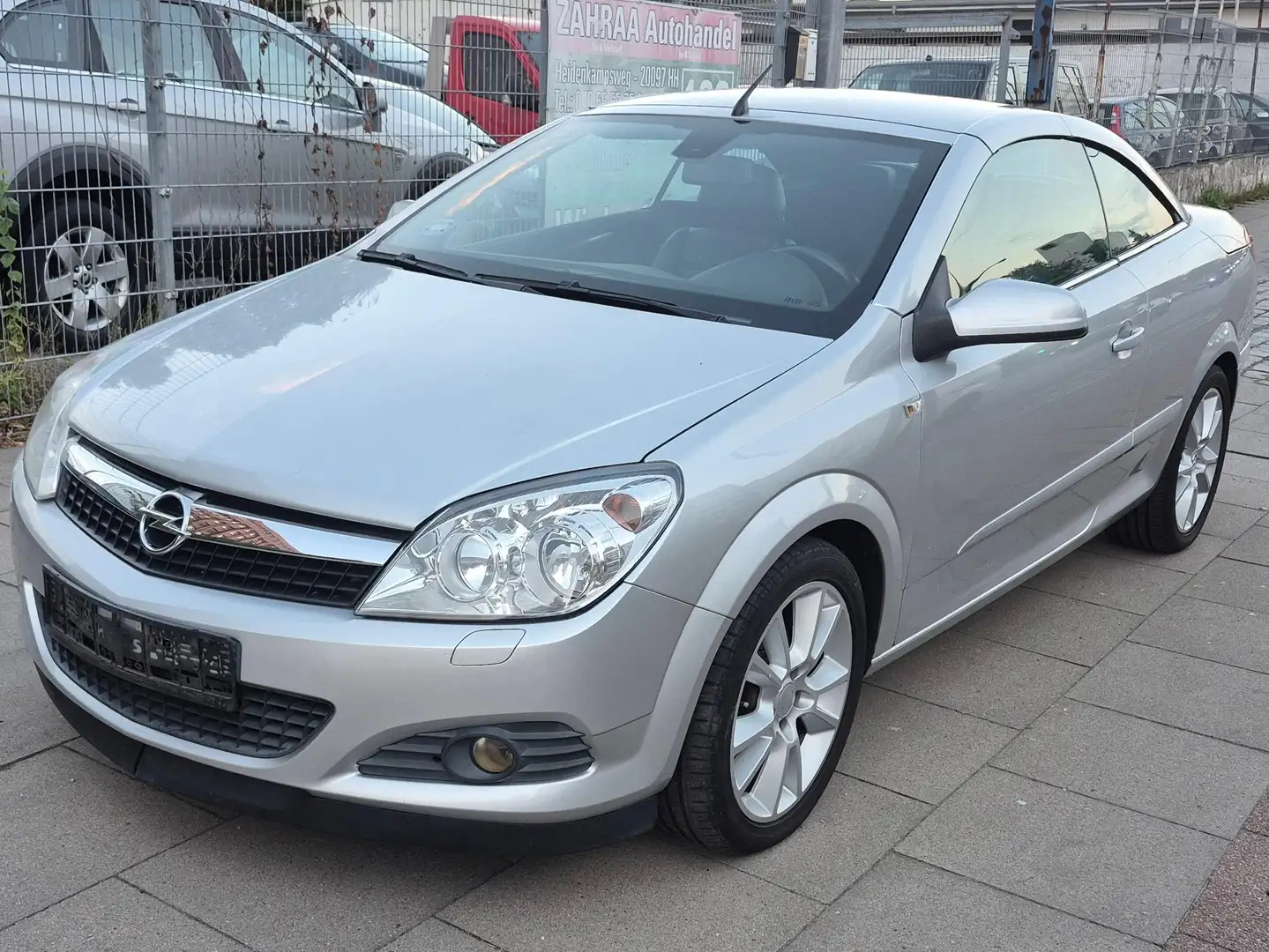 Opel Astra Cosmo**Tüv bis Sept.2026** Gris - 1