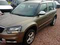 Skoda Yeti Active Outdoor Klima AHK 8-fach Alur. 1.Hand Зелений - thumbnail 2