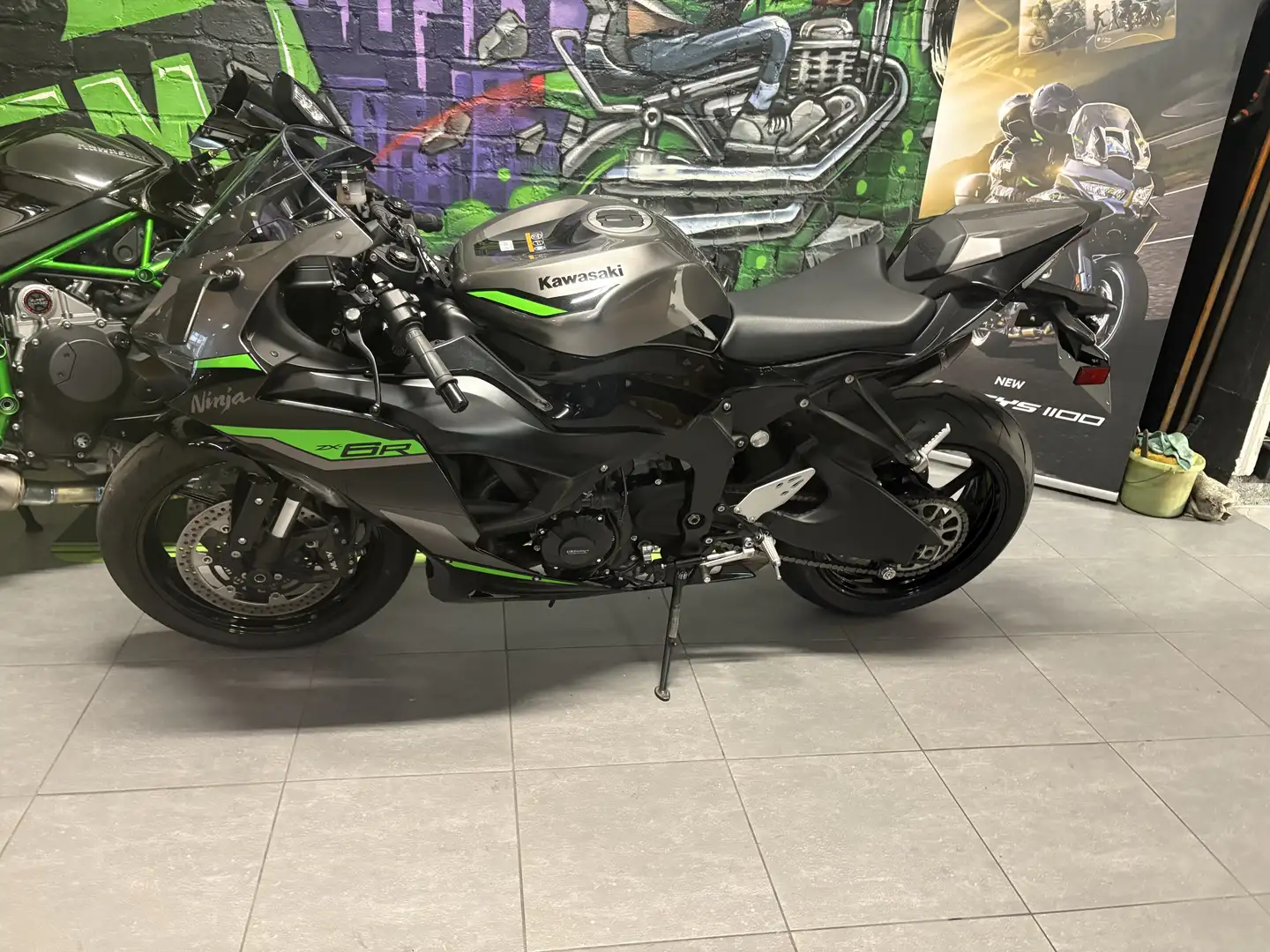 Kawasaki Ninja ZX-6R Zwart - 1