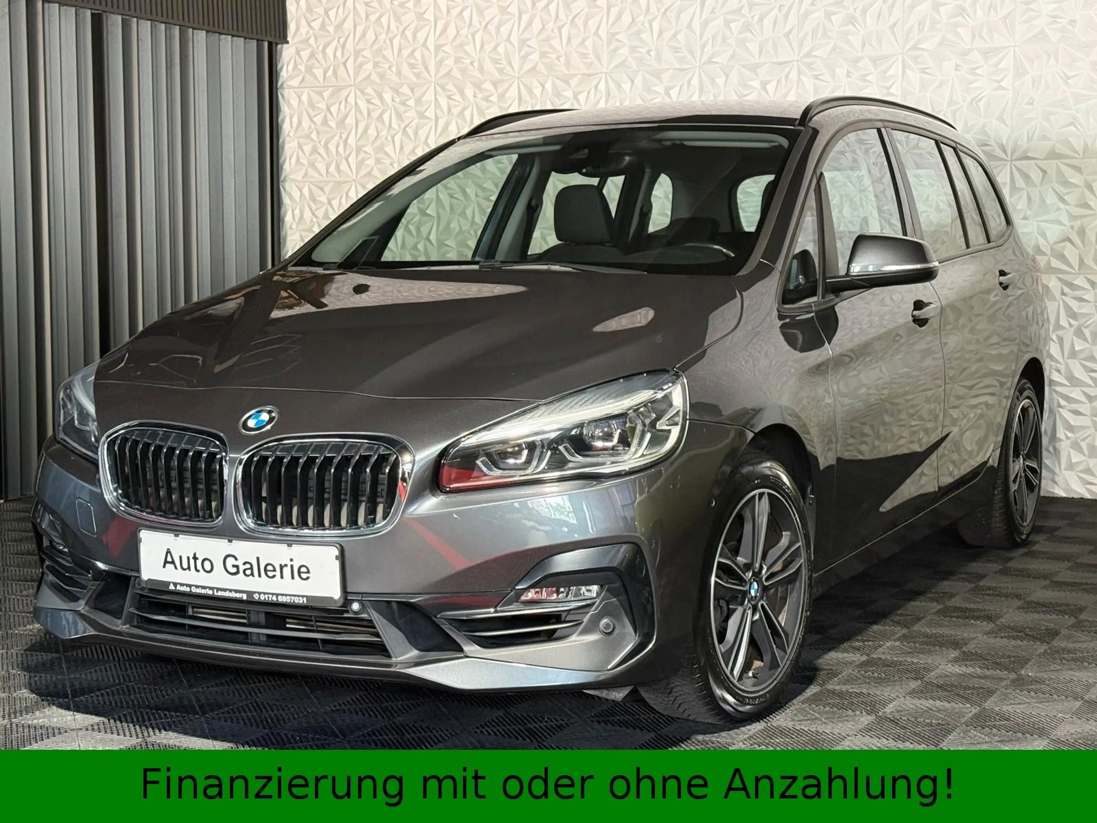 BMW 220 *Sport Line*Autom.*LED*Nav*Leder