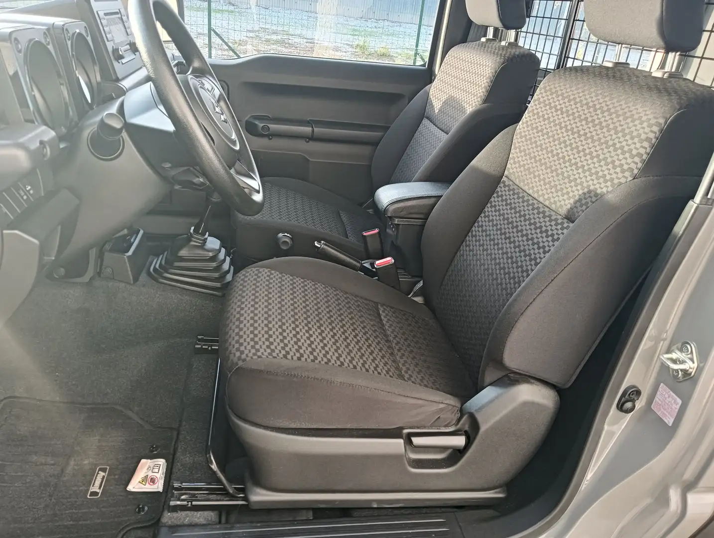 Suzuki Jimny Jimny IV 20181.5 Pro 4wd allgrip Grigio - 2