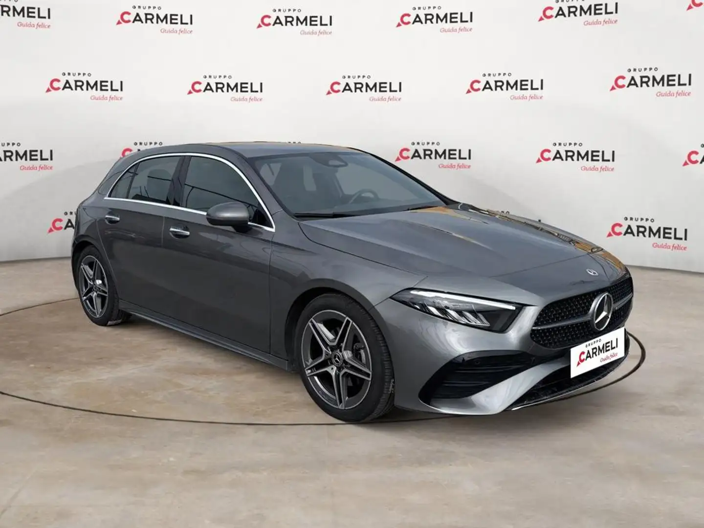 Mercedes-Benz A 200 Mhev MG Line Premium CERCHI 18,NVI,LED,KEYLESS Grigio - 2