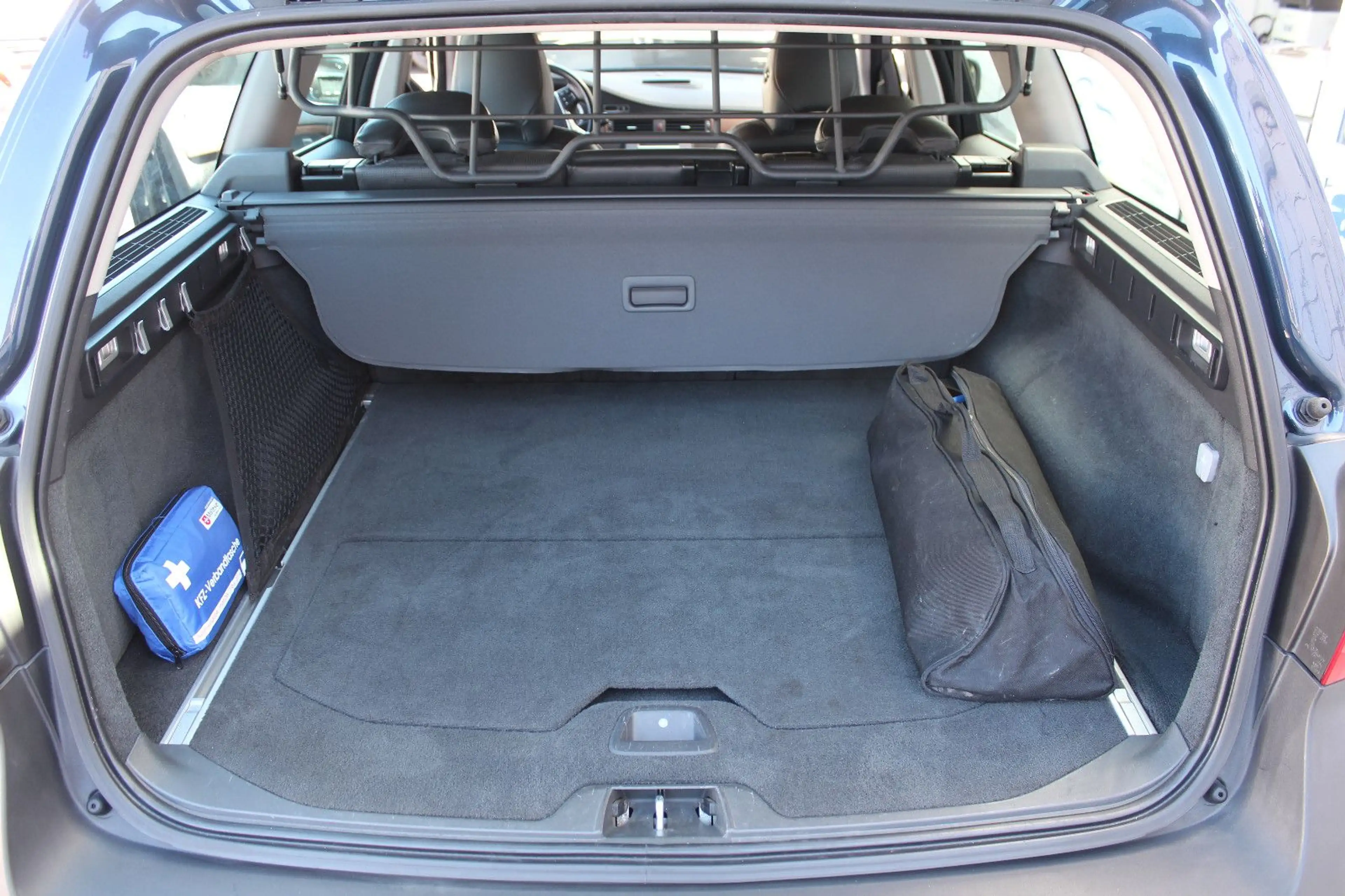 Volvo XC70 Summum AWD 1.Hand*Standheizung*Xenon*Navi.. — photo 14