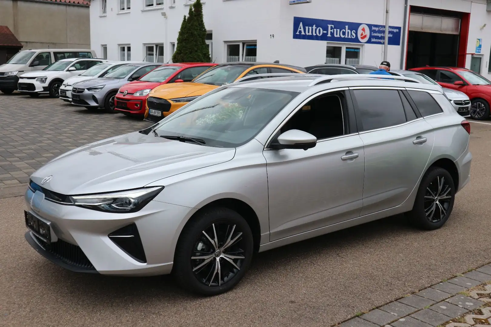 MG MG5 Luxury 61kWh Leder 360°Kamera Alufelgen Navi Plateado - 1