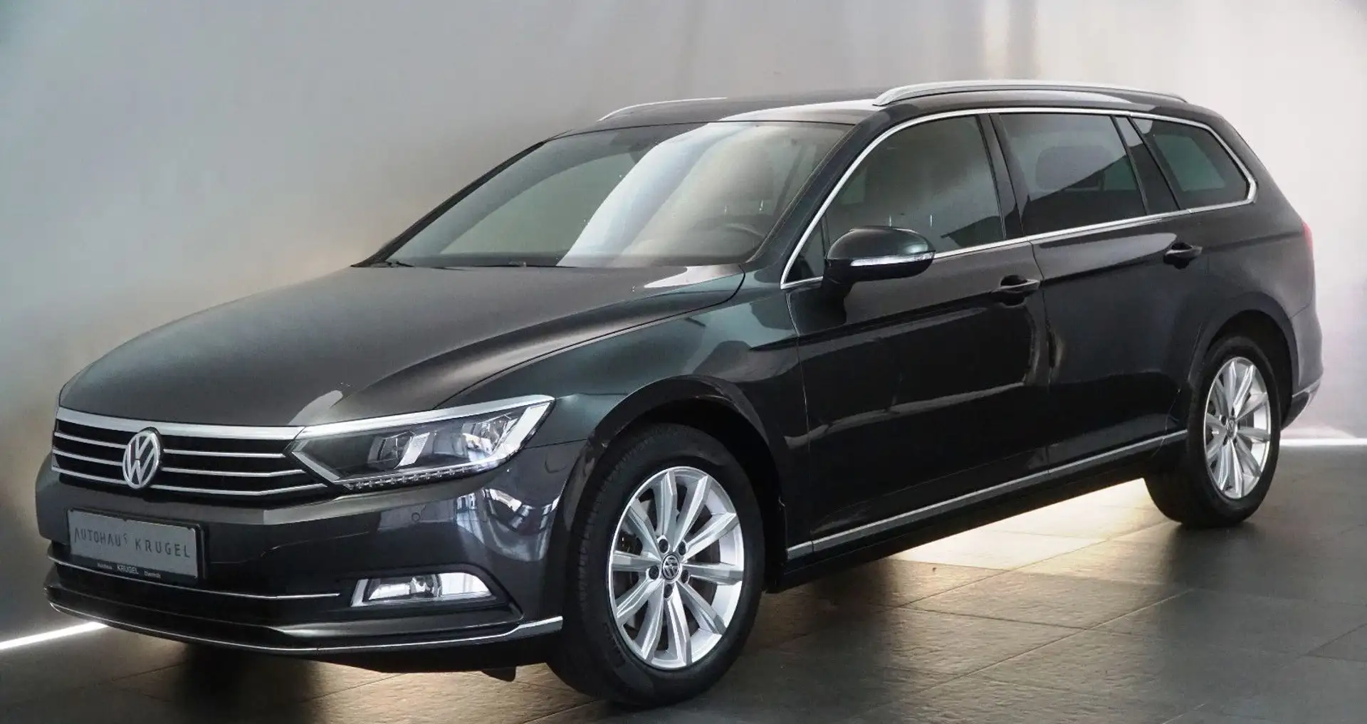 Volkswagen Passat Variant Highline Digital Cockpit! Grau - 1