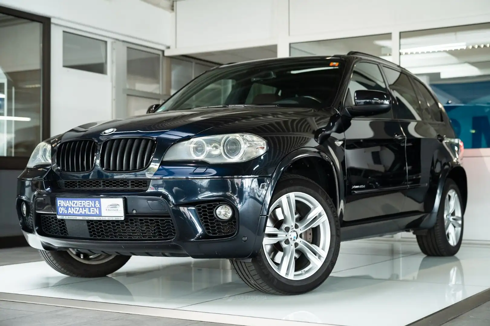 BMW X5 xDrive40d Vollausstattung Negro - 2
