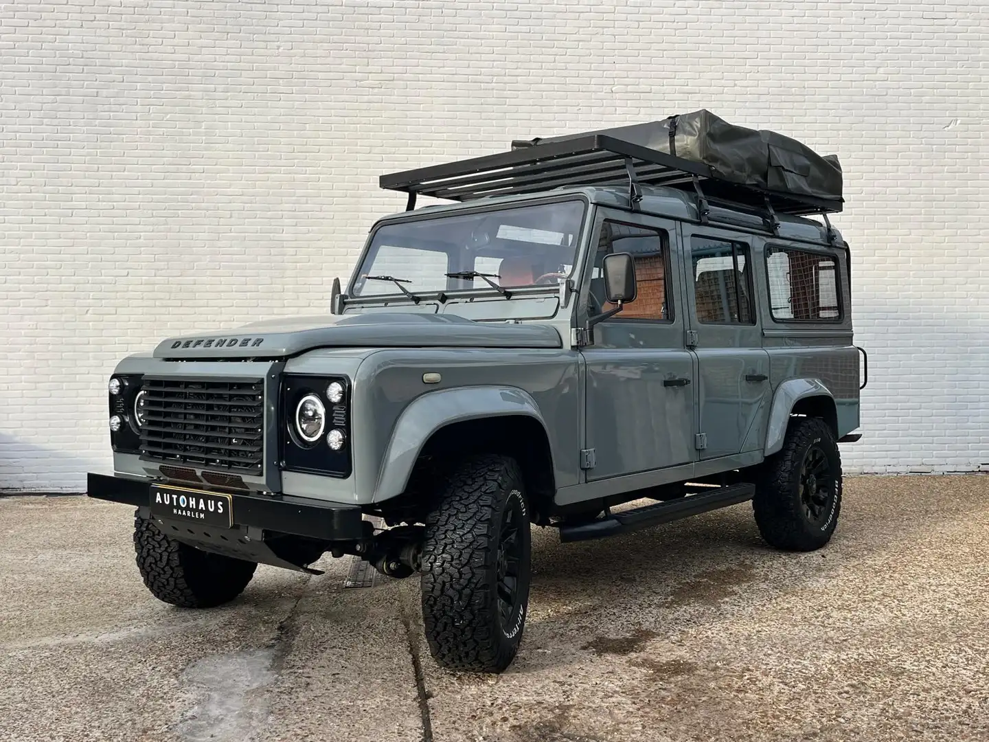 Rover Rover Land SW 110 Von Dur Custom 4.0L V8 "Dutch Survivor Gri - 2