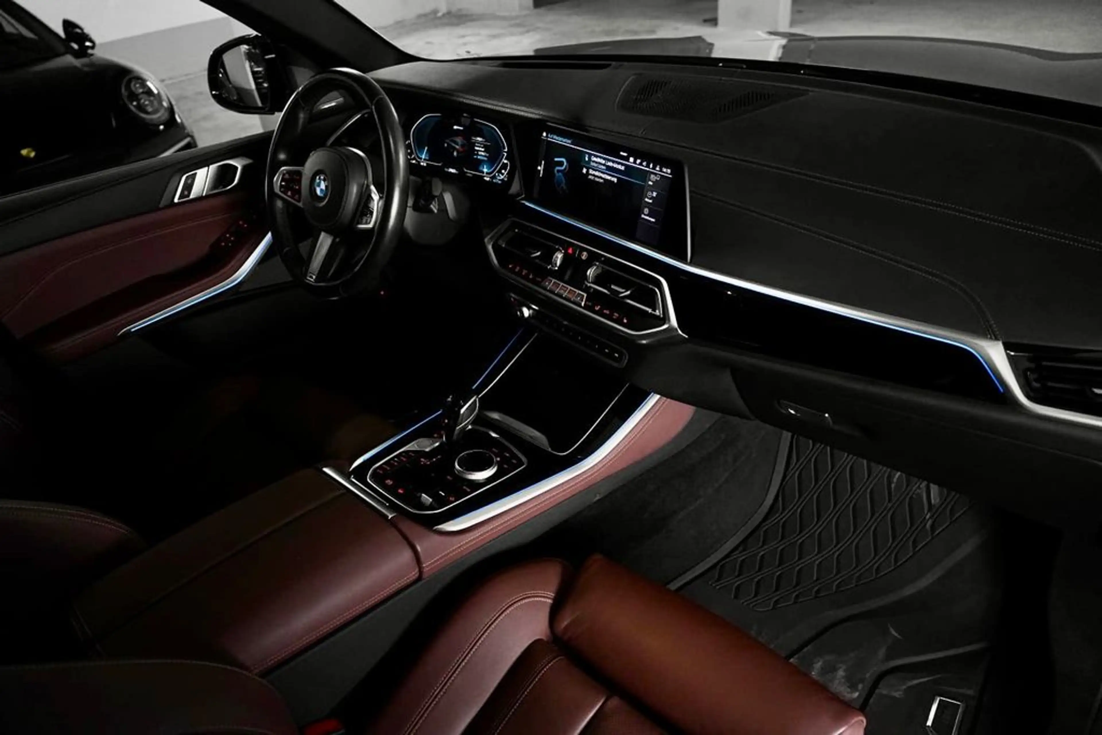 BMW X5 xDrive 45 e M Sport — photo 3