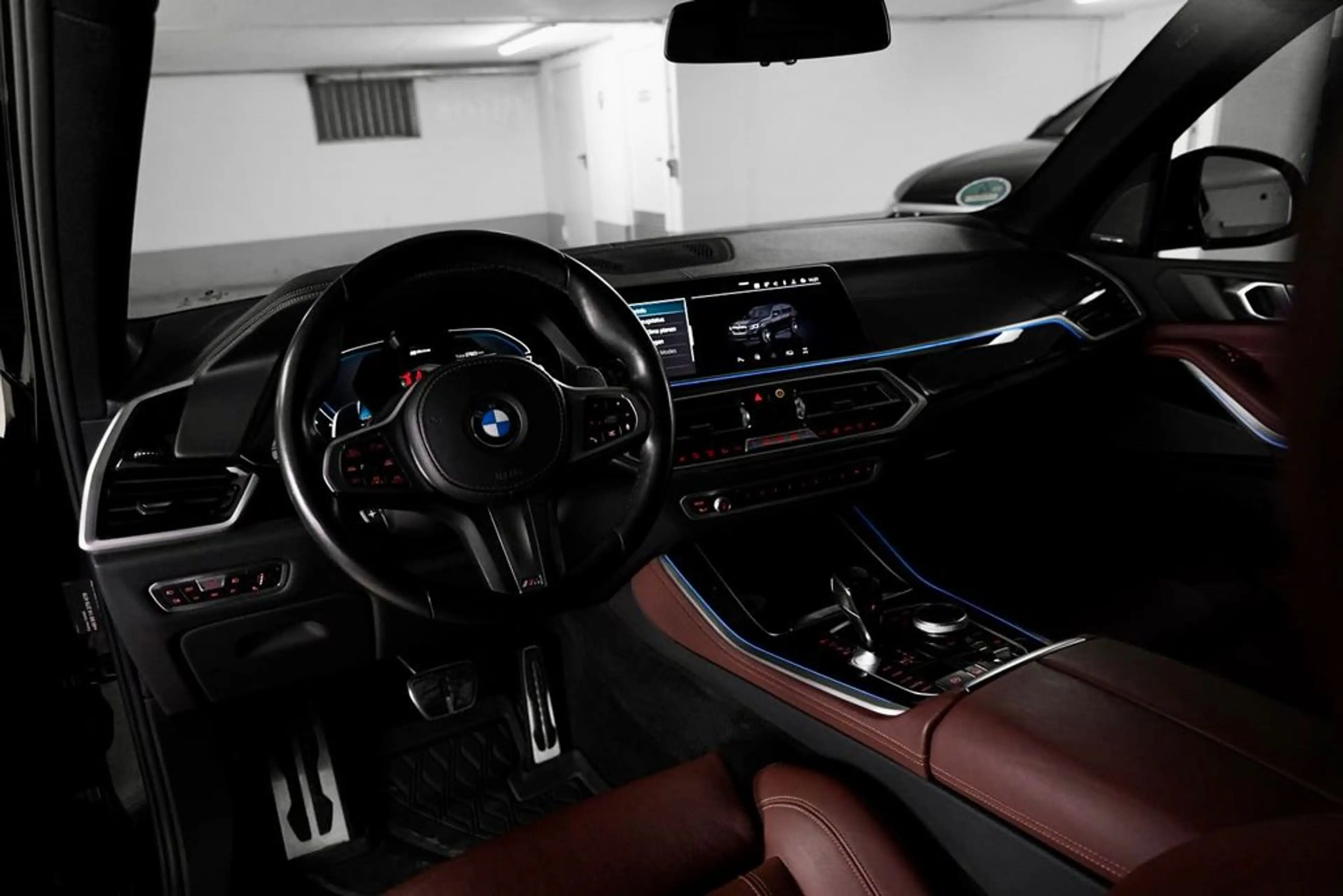 BMW X5 xDrive 45 e M Sport — photo 4
