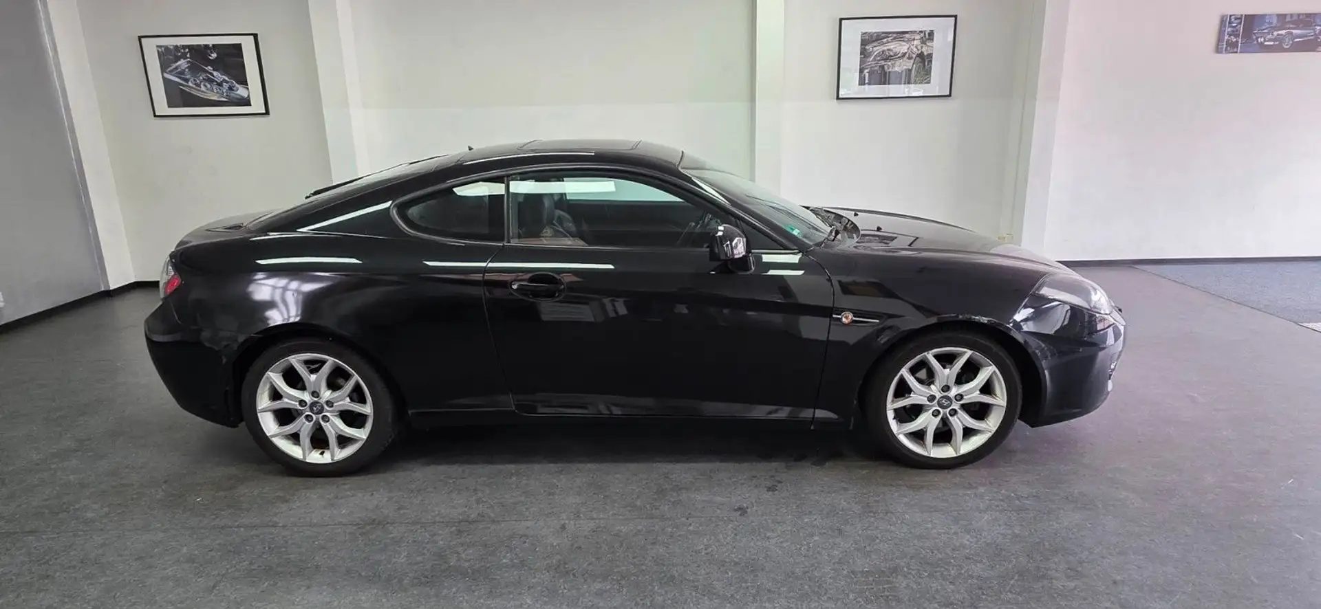 Hyundai Coupe 2.0 GLS SD PDC TÜV 12/2026 Noir - 1