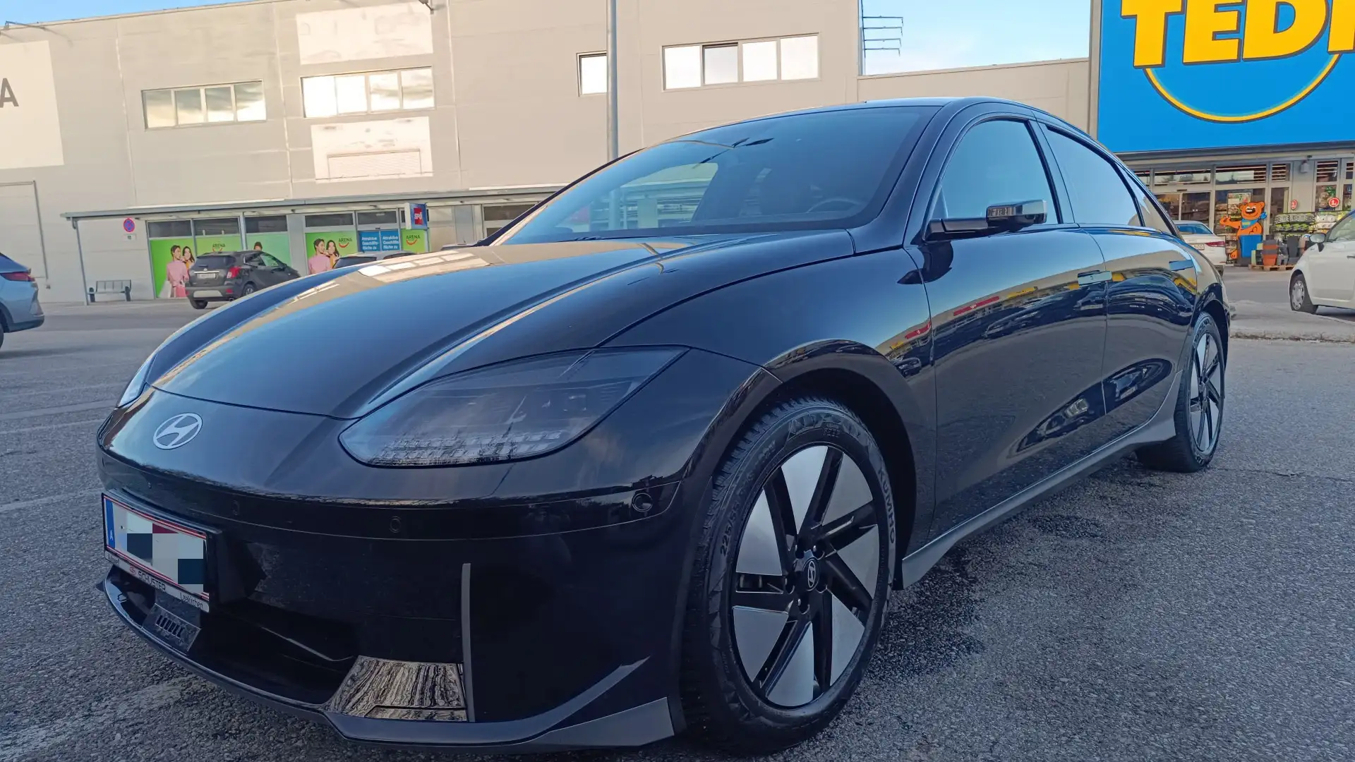 Hyundai IONIQ 6 Ioniq 6 Elektro 77,4kWh Top Line Long Range Aut. Top Line Blau - 1