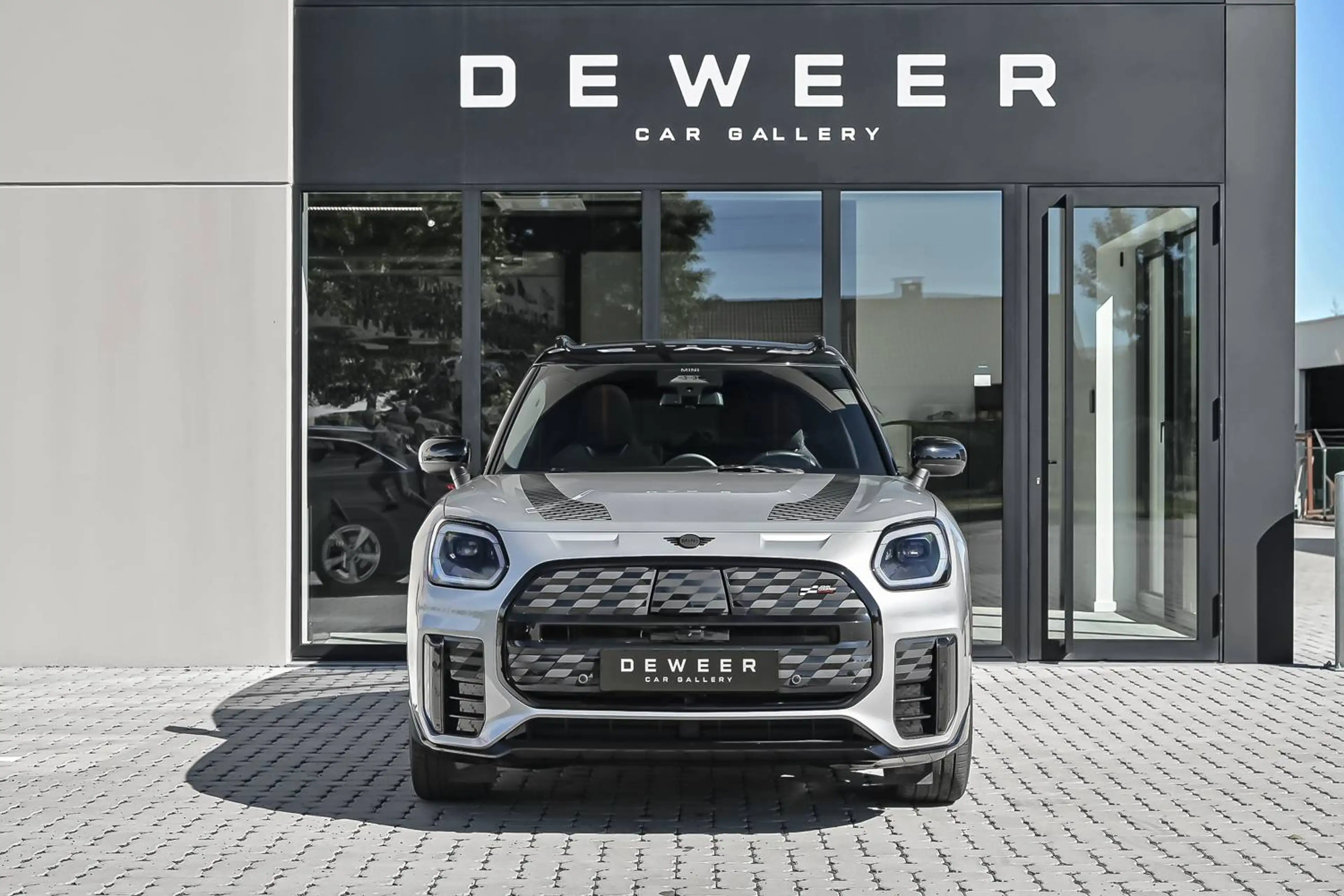 MINI Countryman E Countryman E JCW — photo 2