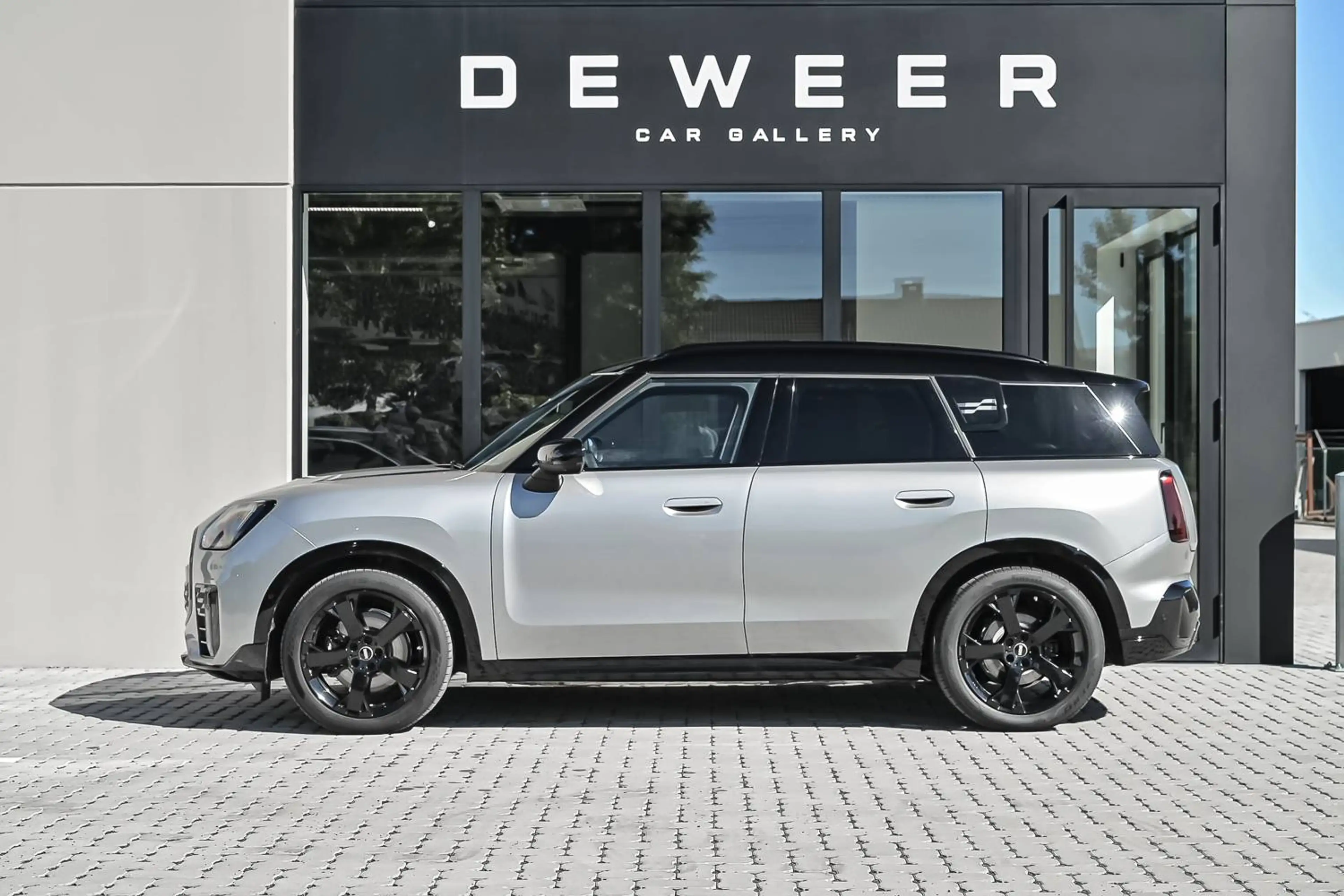 MINI Countryman E Countryman E JCW — photo 3