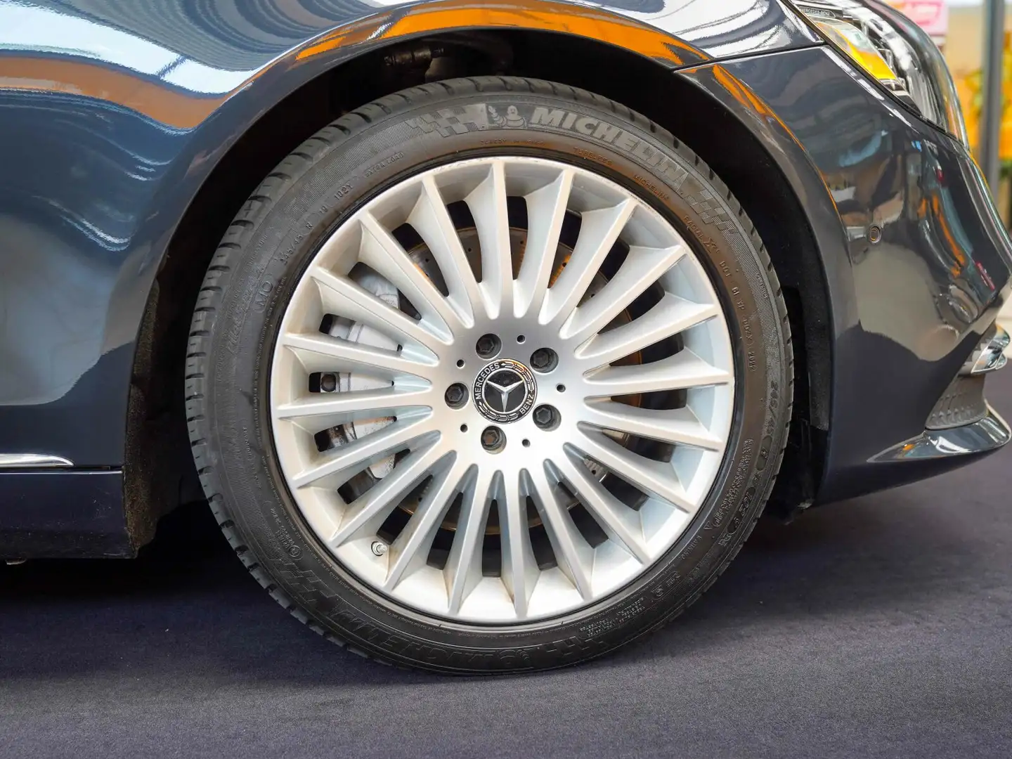 Mercedes-Benz S 560 S 560 4M lang nussbraun Sitzklima Pano Head-up Blue - 2