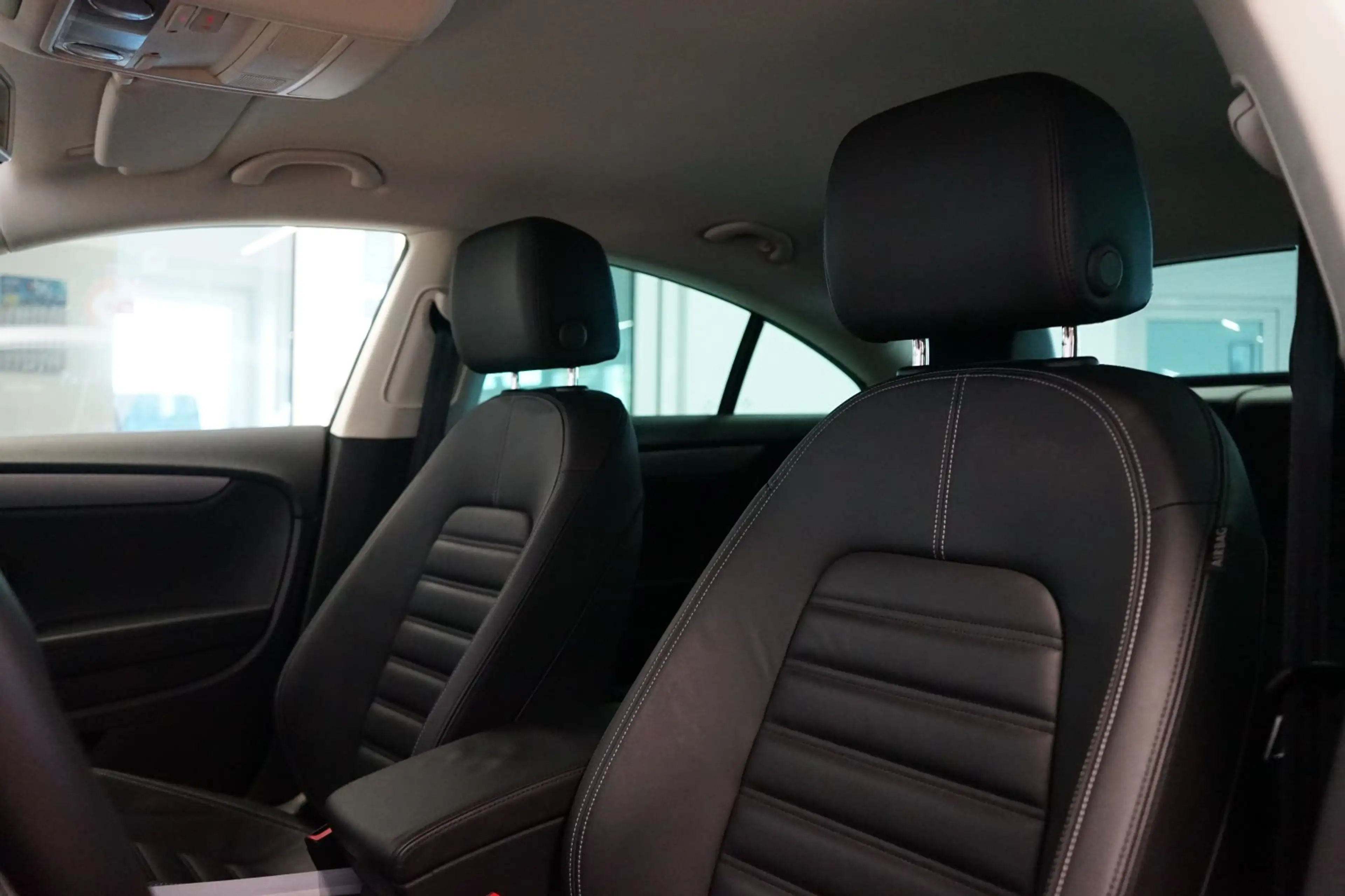 Volkswagen CC 3.6 V6 FSI 4M|1.HD|27 TKM|BI-XENON|NAVI|LEDER — photo 10