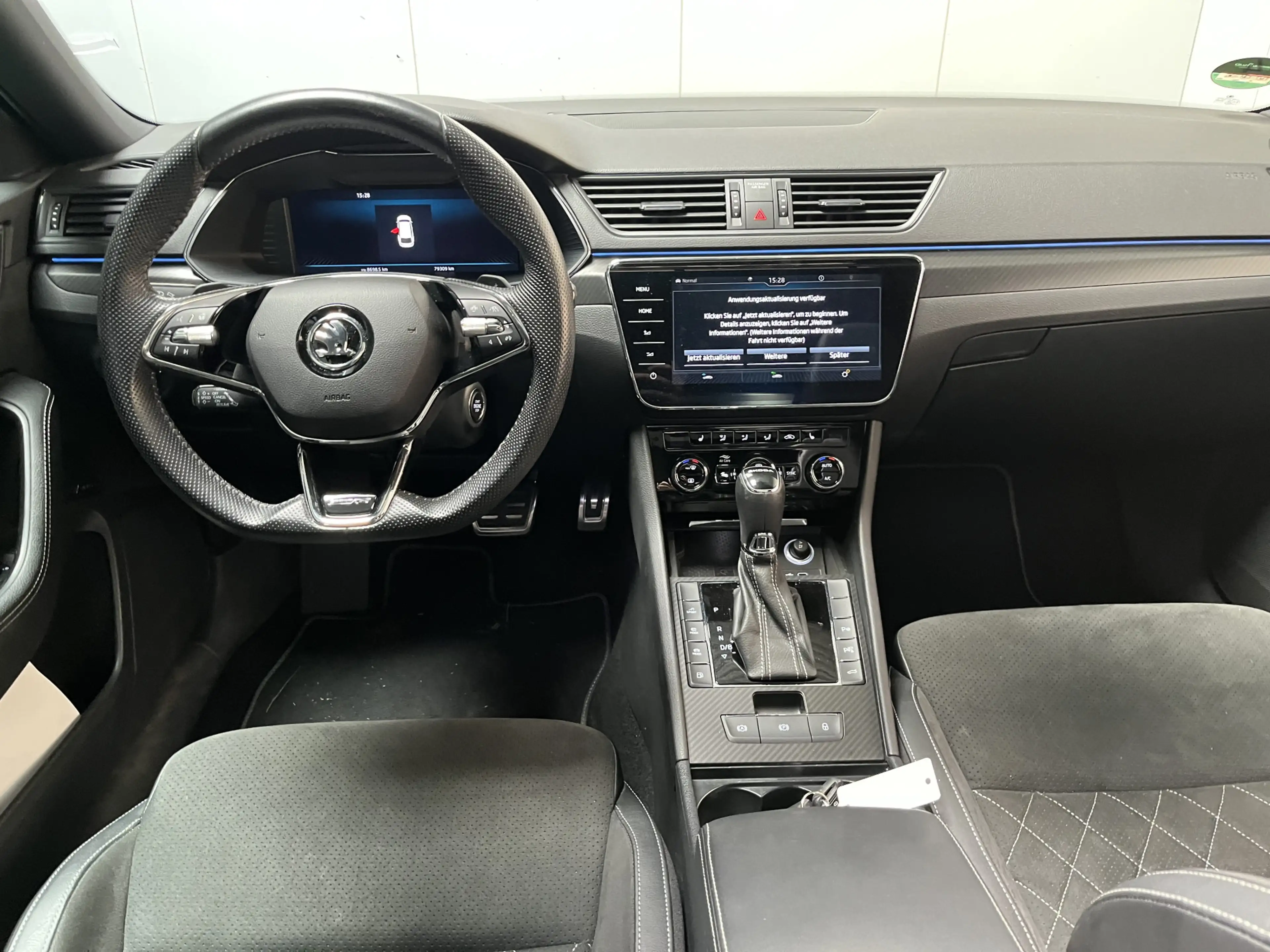 Skoda Superb Combi 1.4 TSI iV Sportline / AUTOMAAT/ TREKHAAK/ P — photo 9