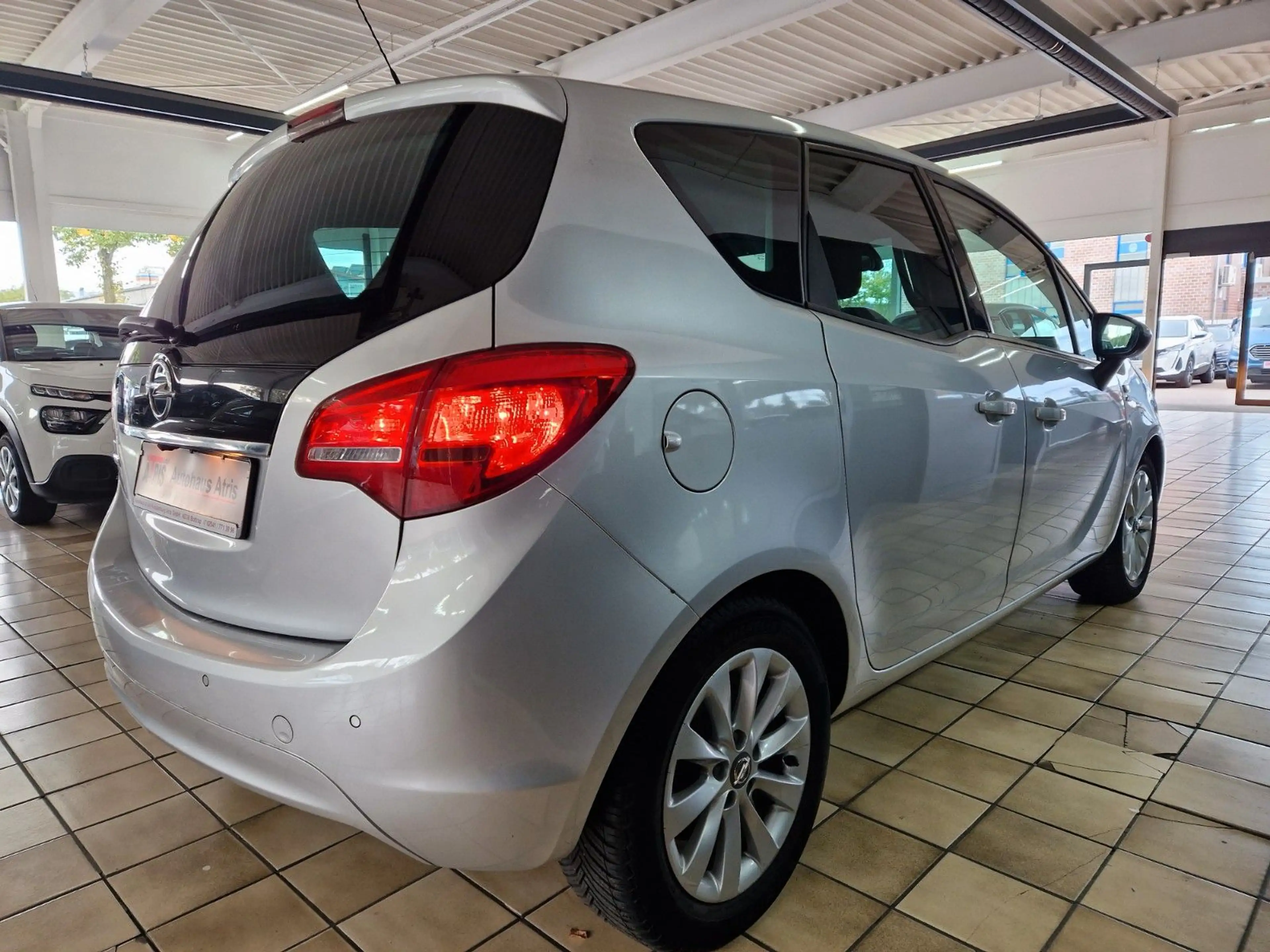 Opel Meriva B Drive Active — photo 6