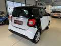 smart forTwo Automatik 90 Ps. Weiß - thumbnail 6