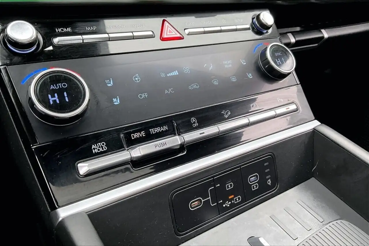 Hyundai SANTA FE снимка Hyundai SANTA FE