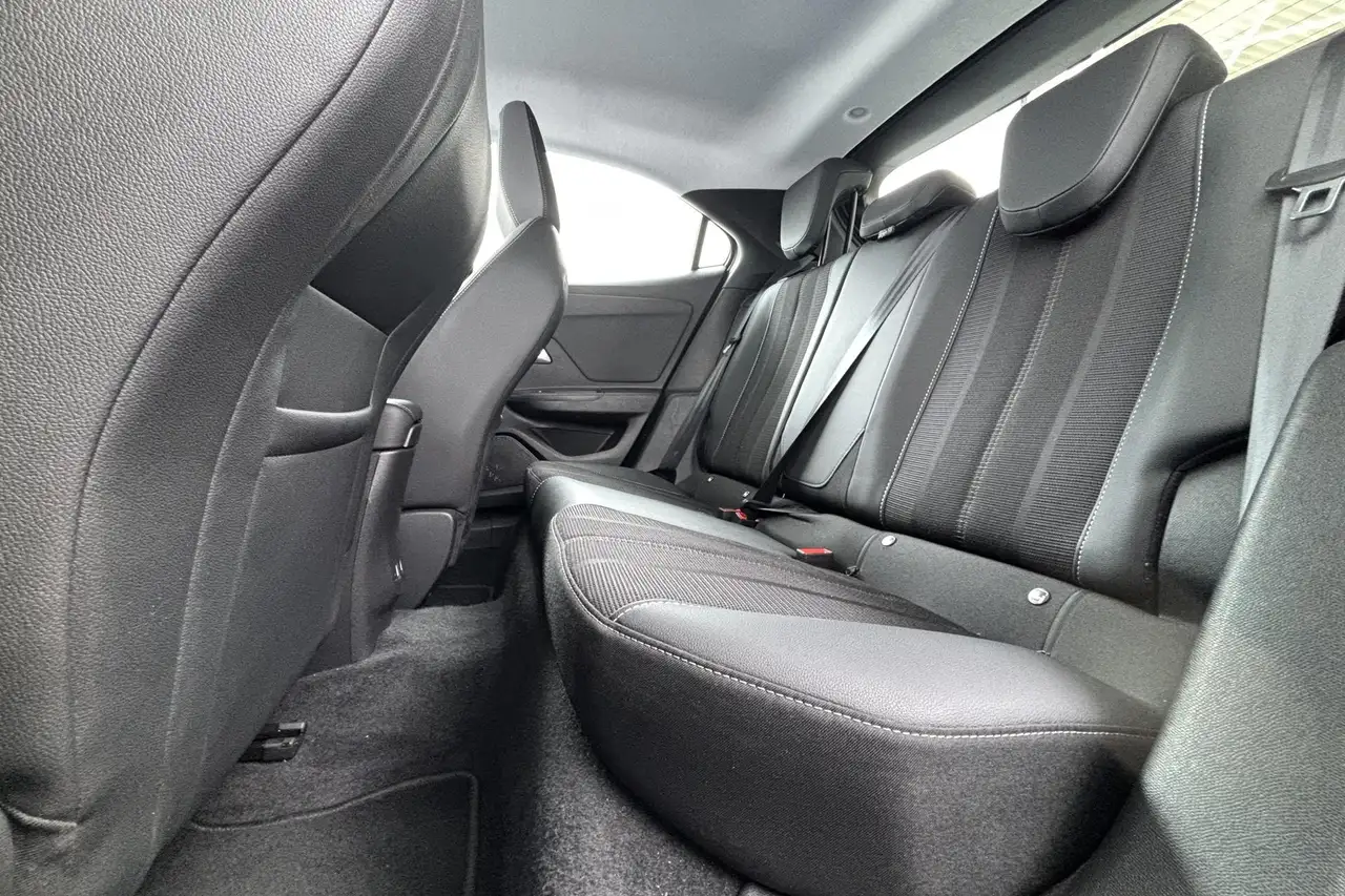 Opel Mokka Elegance 50-kWh 11kw bl. Stille kracht in een verr, миниатюра 4