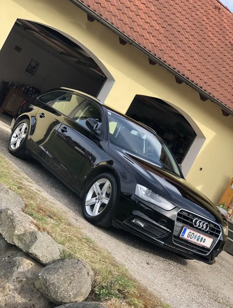 Audi A4 2.0TDI Kombi / Family Van - 1