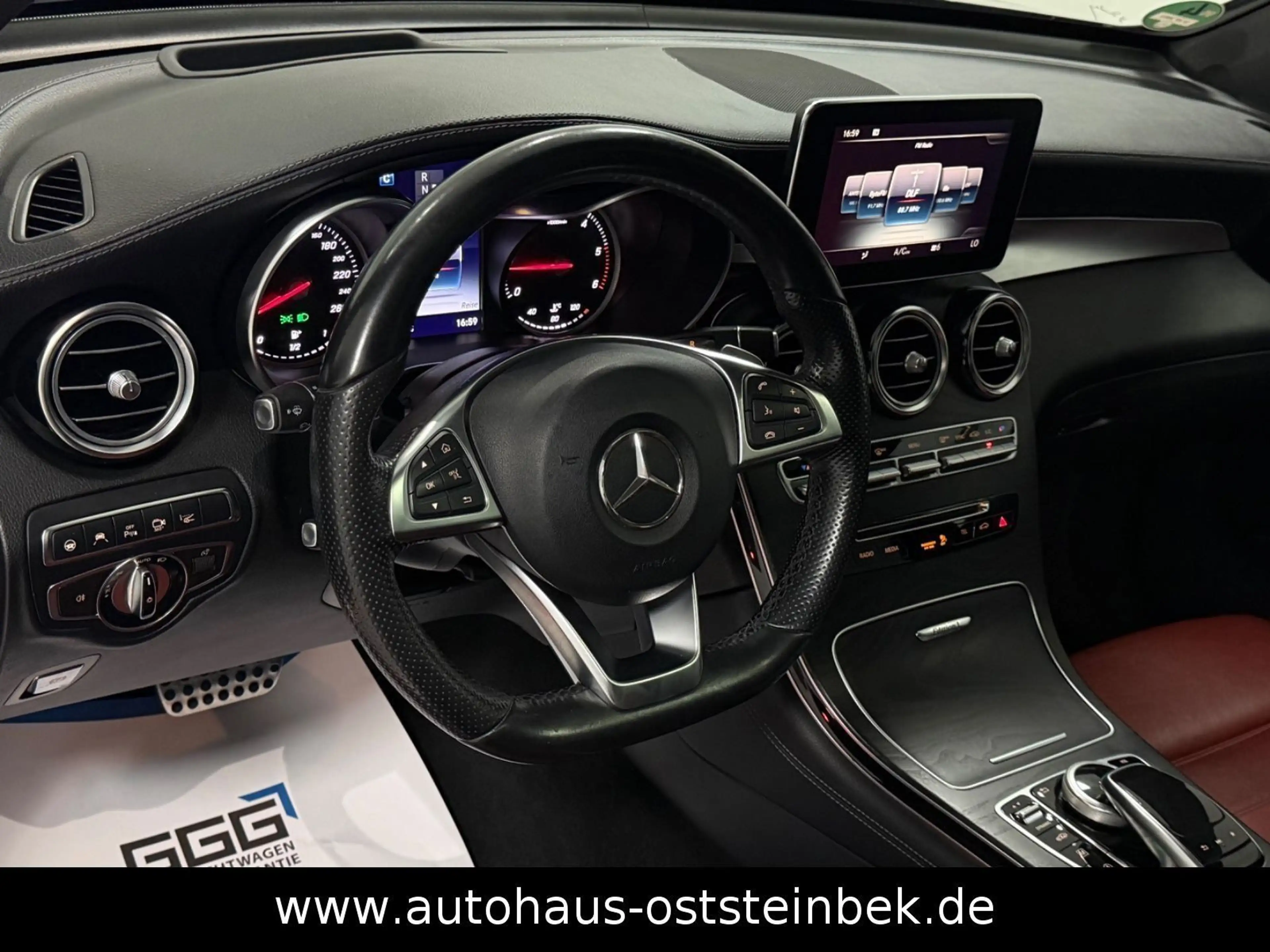 Mercedes-Benz GLC 250 d 4MATIC COUPE/AMG/EDITION 1/LED/SHD/AHK — photo 10