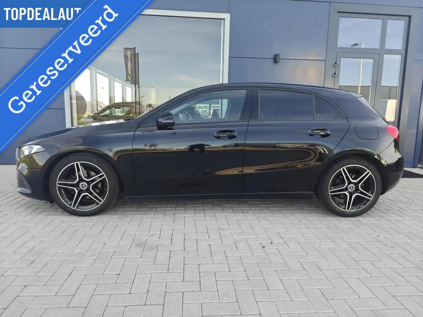 Mercedes-Benz A 160 Navi/Carplay/Amg velgen/Cruise/Pdc/ Zwart - 1
