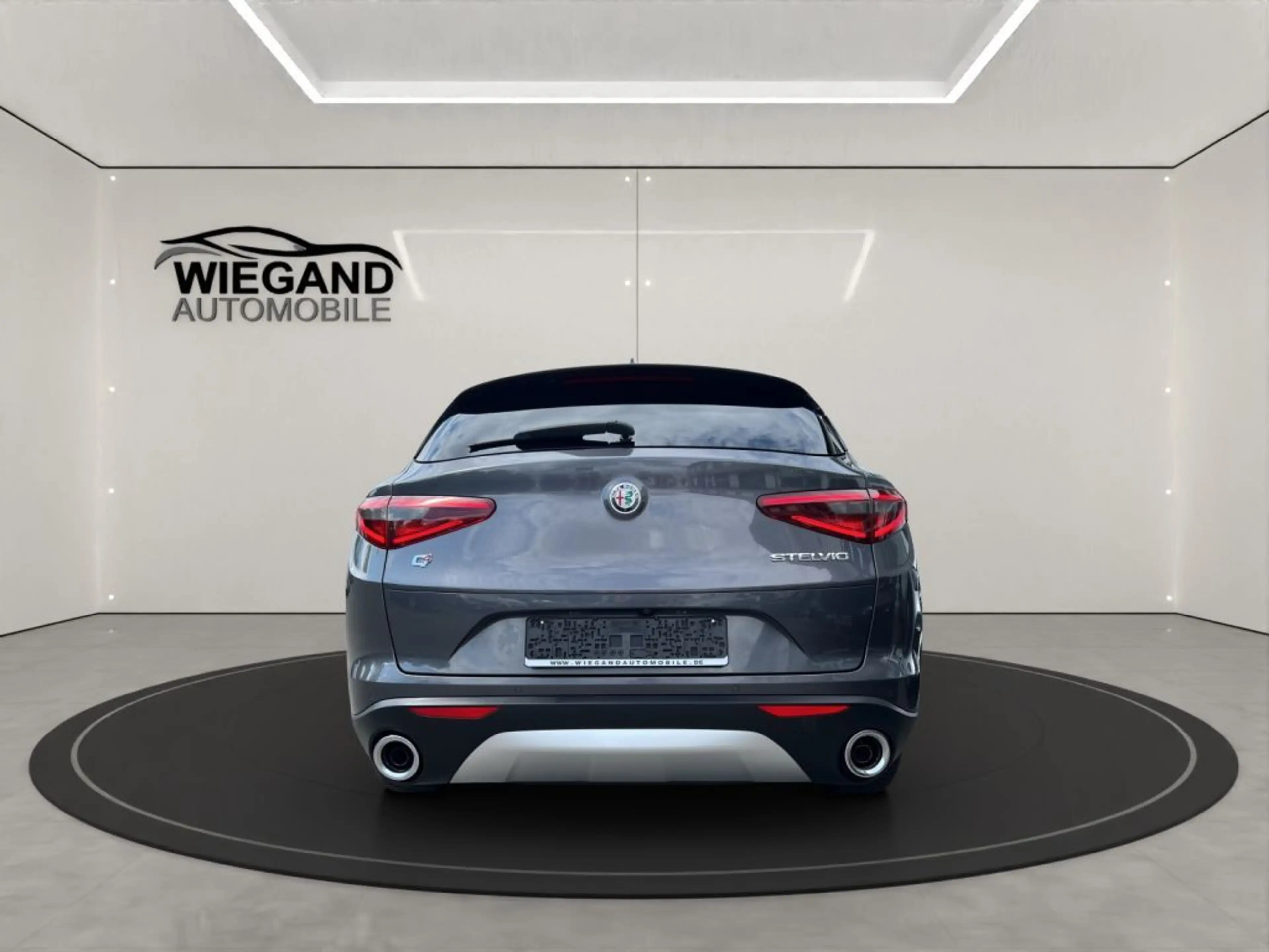 Alfa Romeo Stelvio 2.2 Diesel 16V AT8-Q4 Super+RFK+PDC+ — photo 4