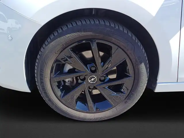 Opel Corsa view 8