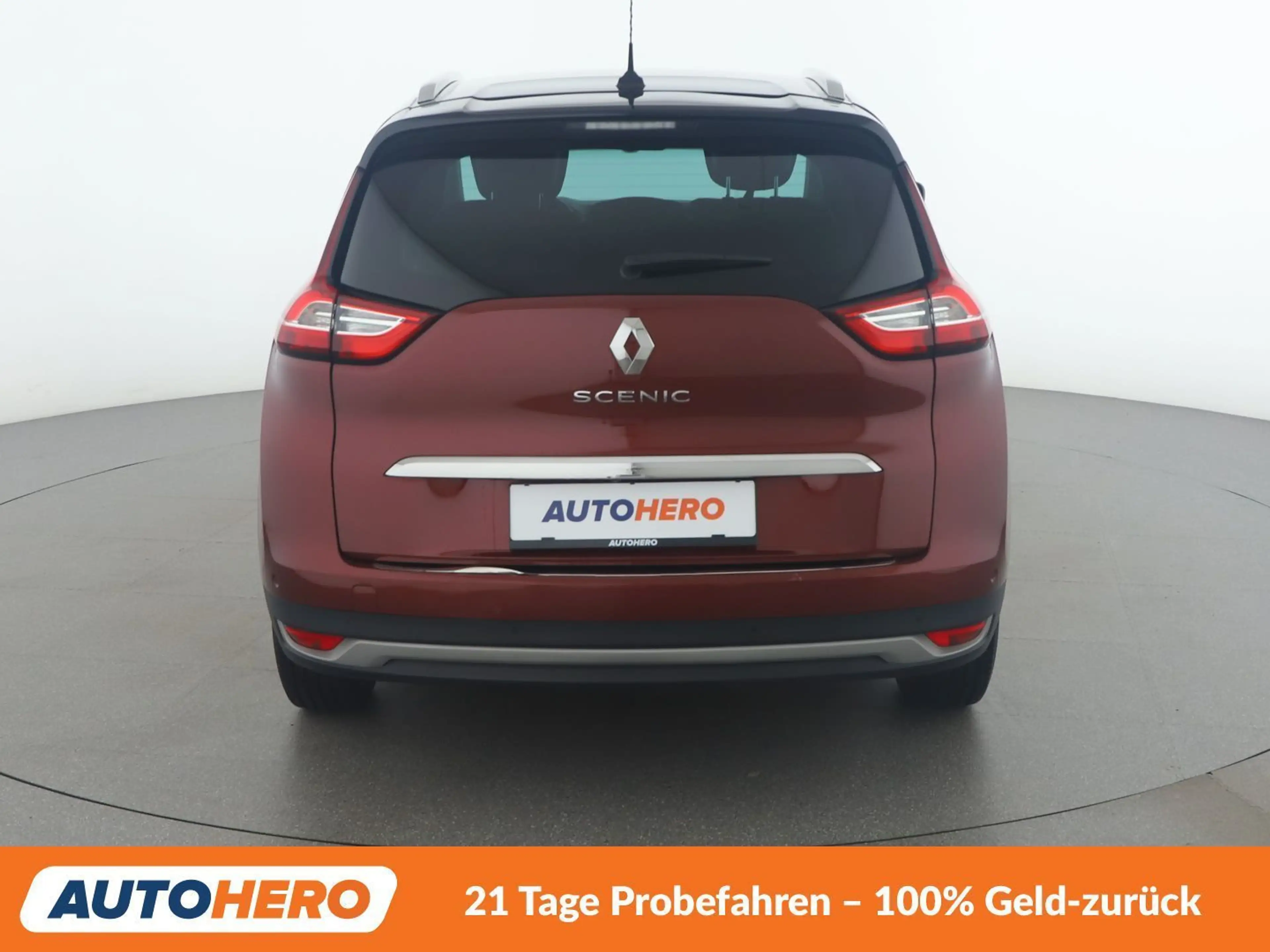 Renault Grand Scenic 1.6 dCi Energy BOSE-Edition — photo 5