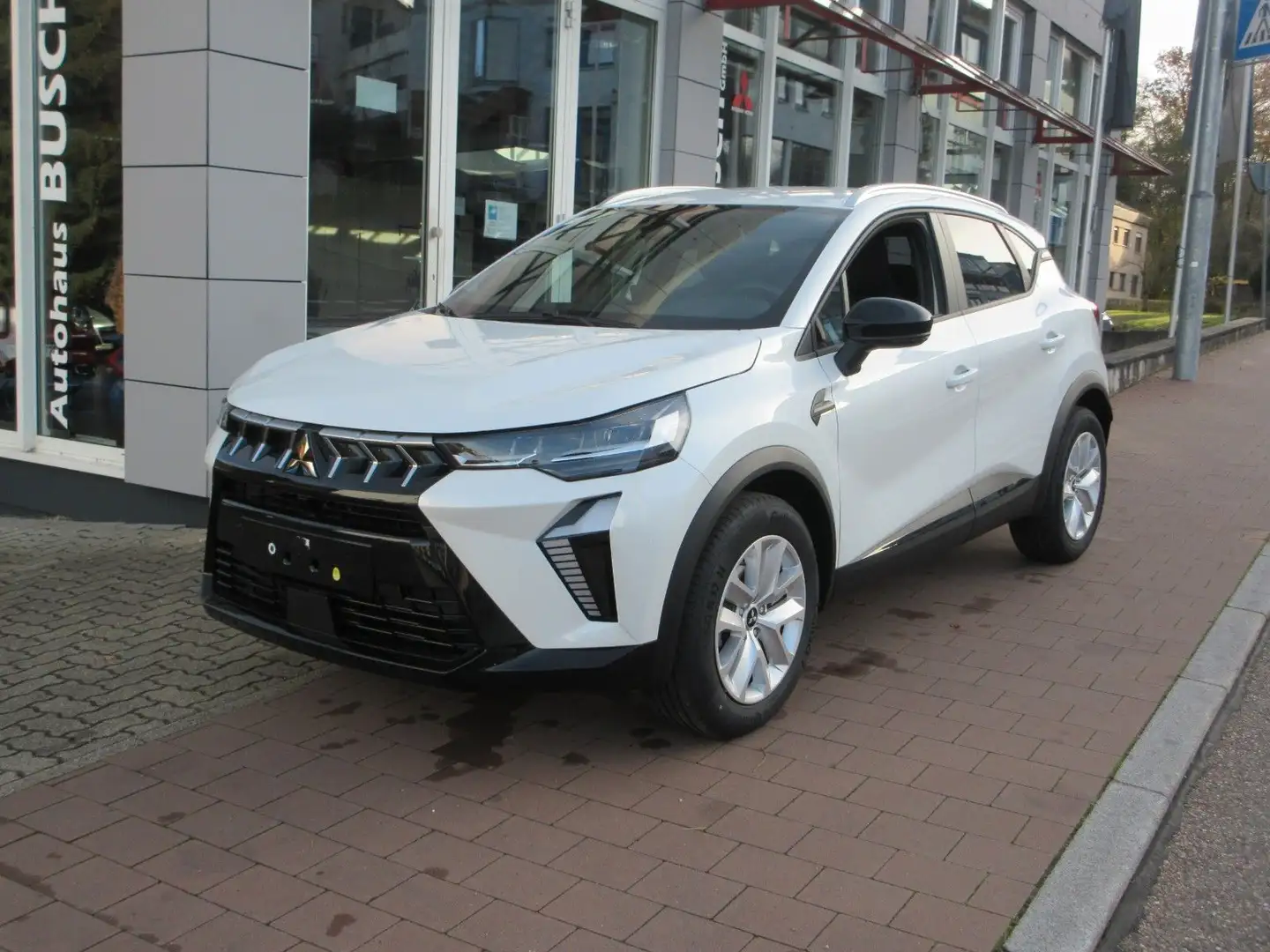 Mitsubishi ASX 1.0 Plus Weiß - 1