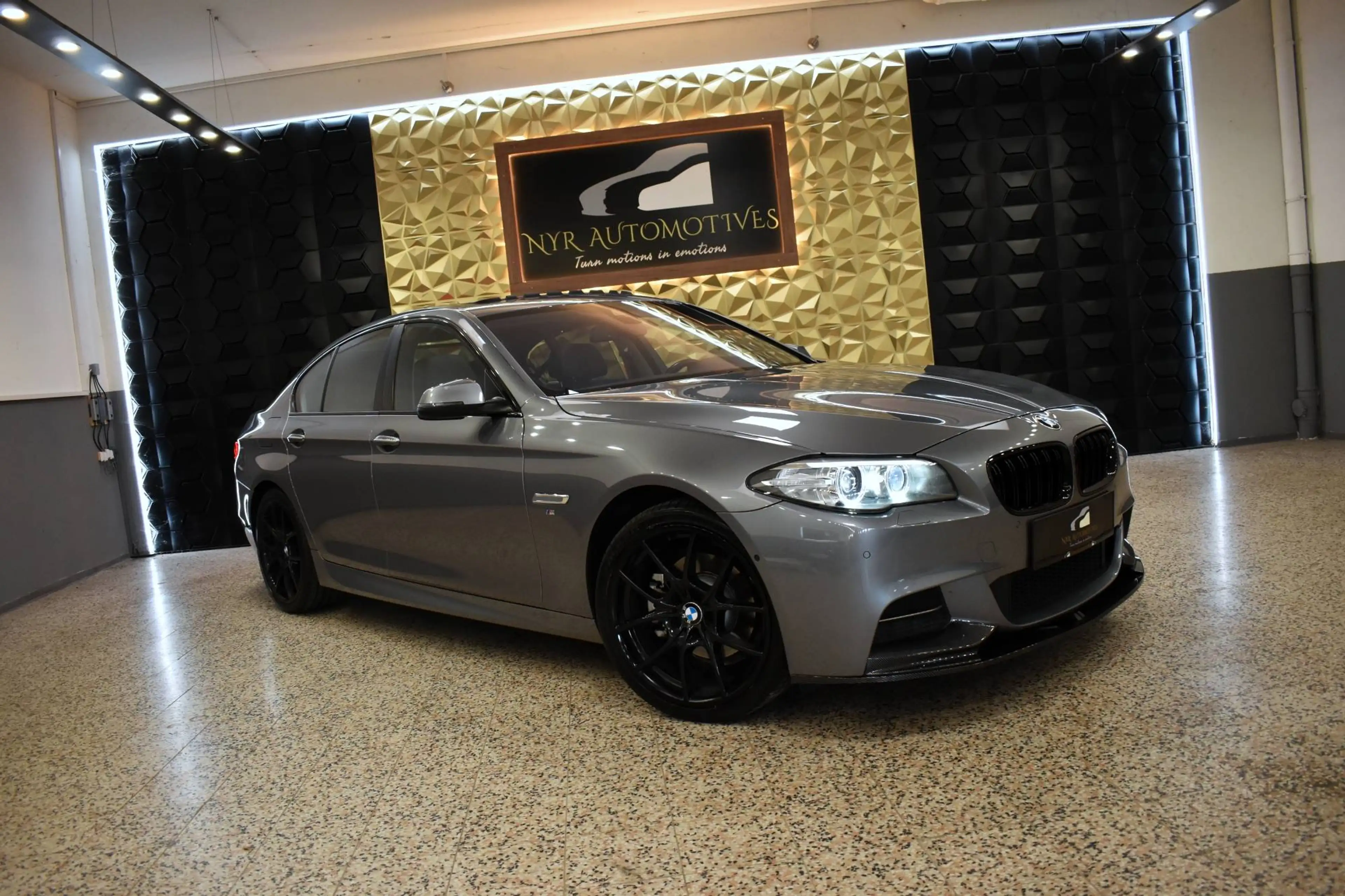 BMW 520 d Aut. LCI, M-PERFORMANCE, SHD, HUD, 5x KAMERA, SOFT CLOSE, SITZKÜHLUNG, NIGHT VISION — photo 3
