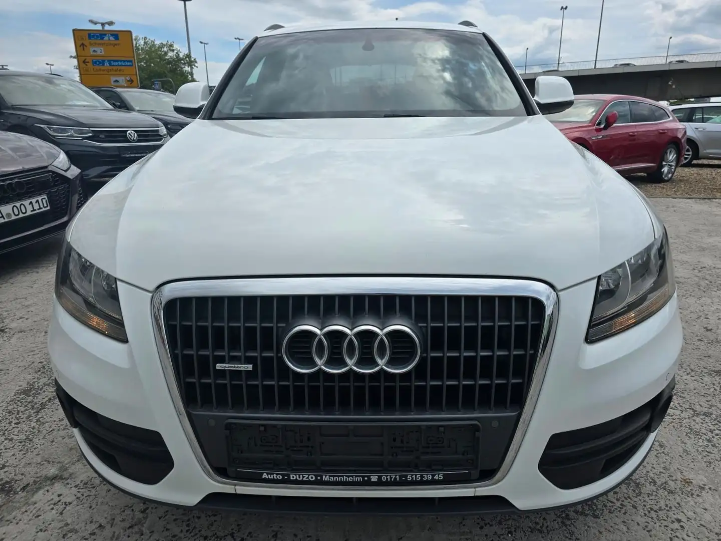 Audi Q5 2.0 TDI  quattro S-LINE AUTOMATIK Weiß - 2