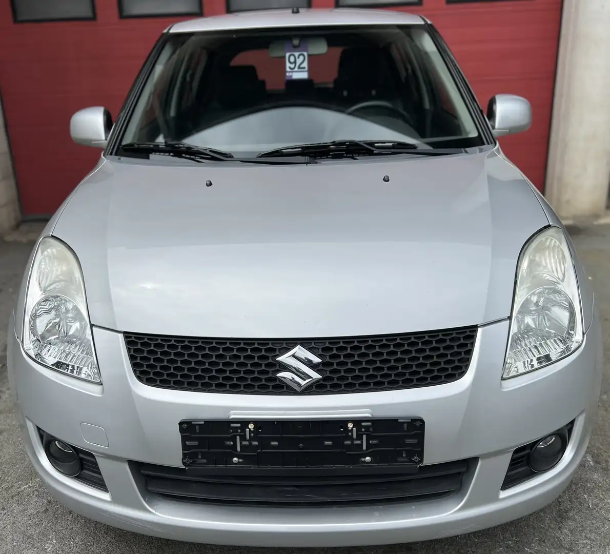Suzuki Swift 1.3i GL Air / CLIM + CUIR Gris - 2