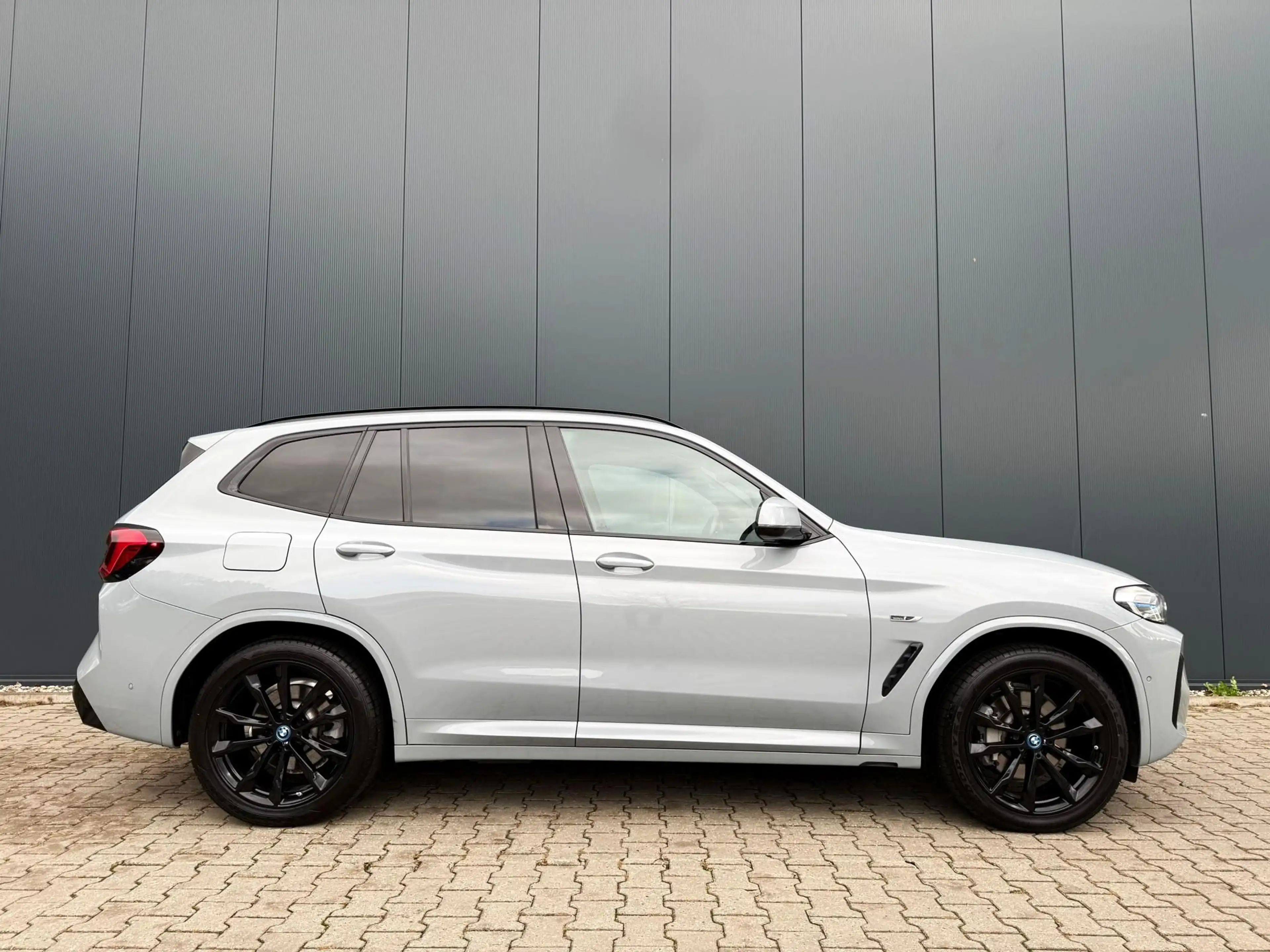 BMW X3 xDrive30e M-sport Memory tr.hk camera Laser HUD — photo 11