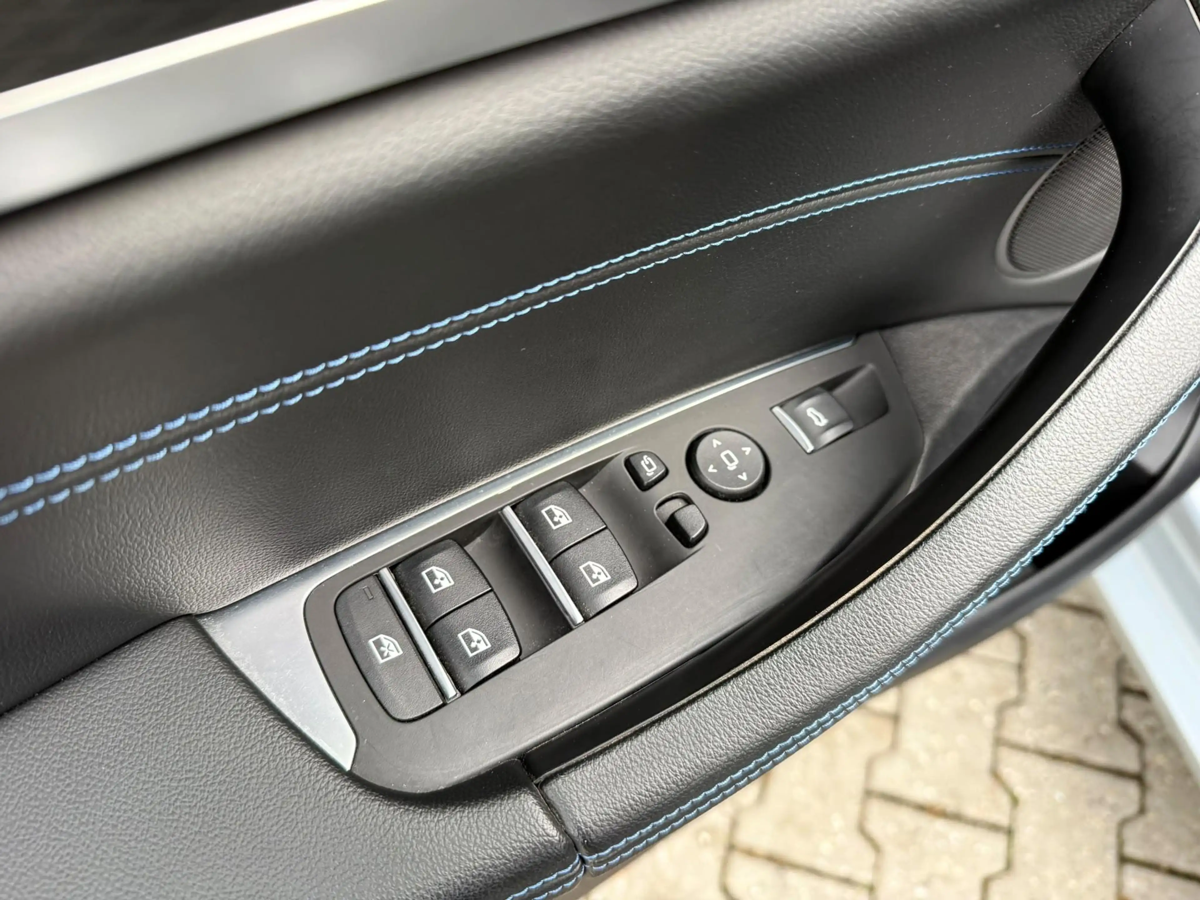 BMW X3 xDrive30e M-sport Memory tr.hk camera Laser HUD — photo 19