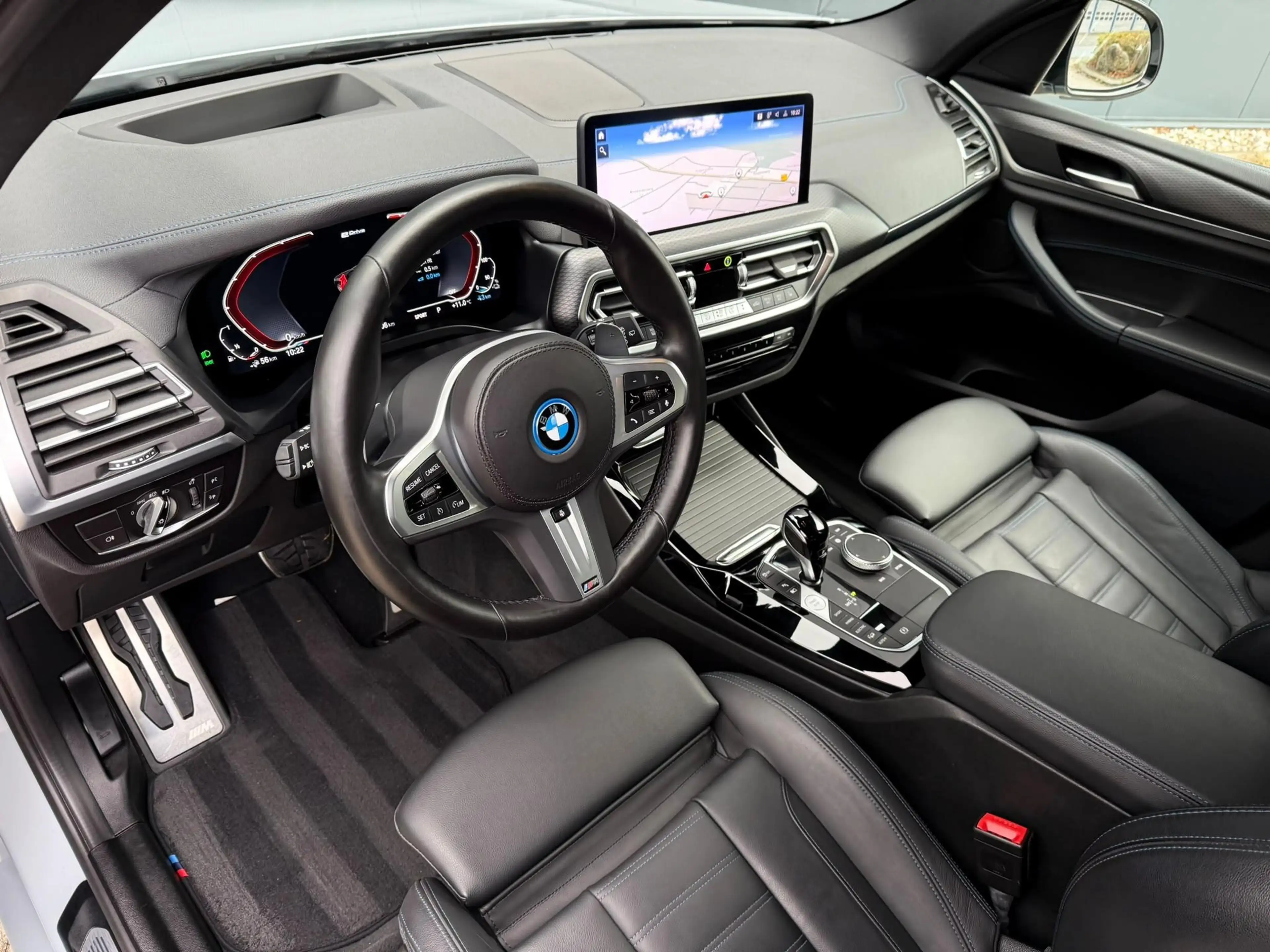 BMW X3 xDrive30e M-sport Memory tr.hk camera Laser HUD — photo 2