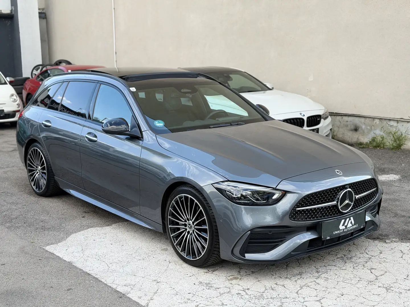 Mercedes-Benz C 220 C 220D AMG Line Premium Plus *VOLL* Grau - 2