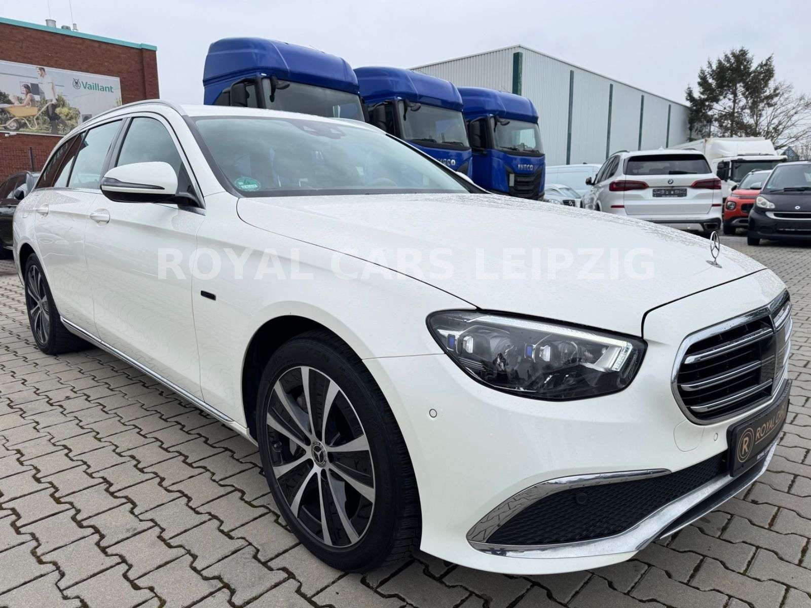 Mercedes-Benz E 300