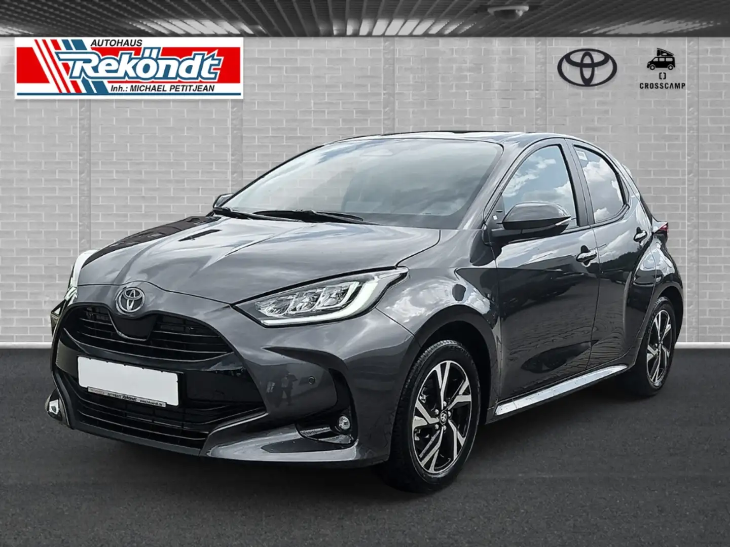 Toyota Yaris Hybrid Teamplayer 1.5 Dual-VVT-iE, Kamera, SHZ, LH Grau - 1