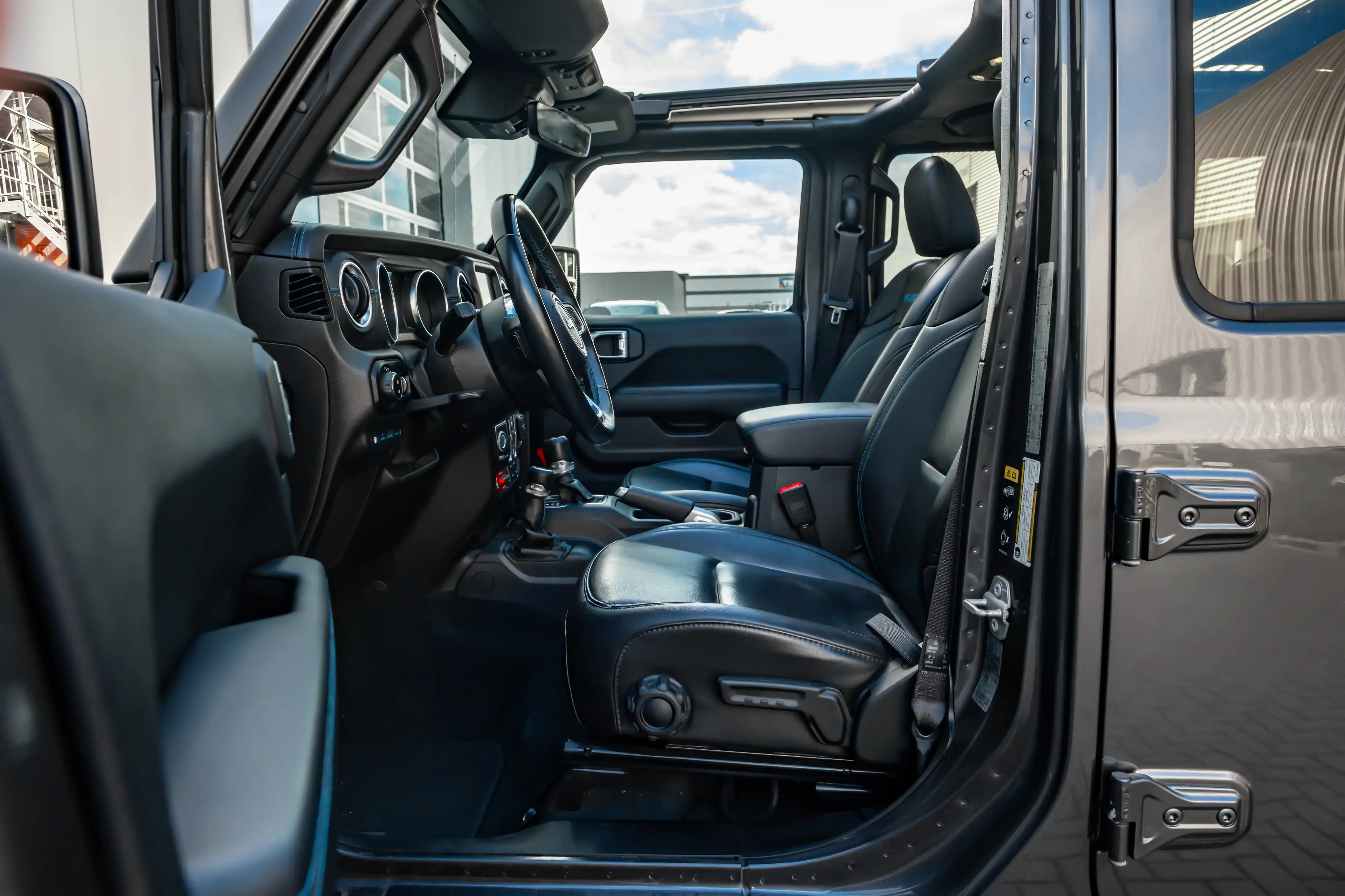 Jeep Wrangler Unlimited 4xe 380 Rubicon l Elekt. Schuifdak l Sto — photo 19