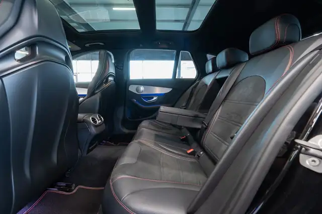 Mercedes-Benz C-Class view 15