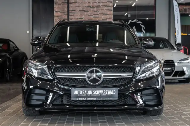 Mercedes-Benz C-Class view 5