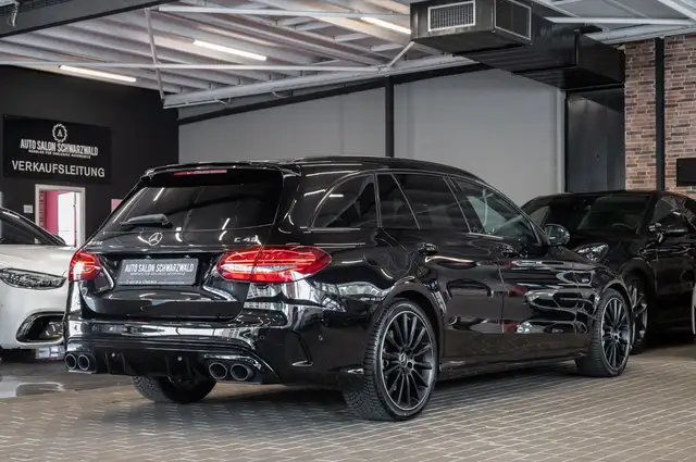 Mercedes-Benz C-Class view 7