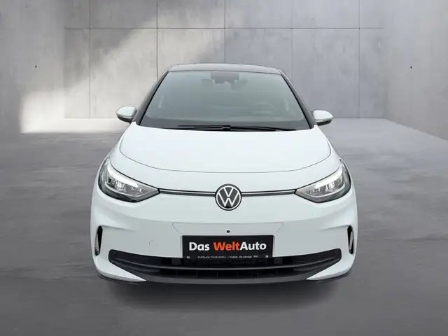 Volkswagen Id.3 view 8