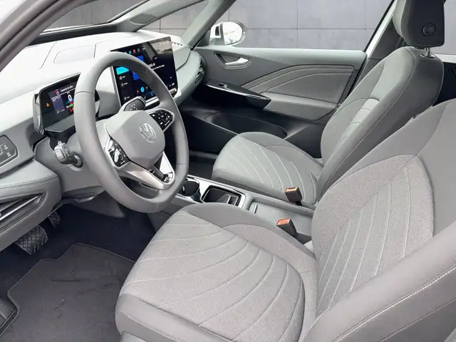 Volkswagen Id.3 view 9