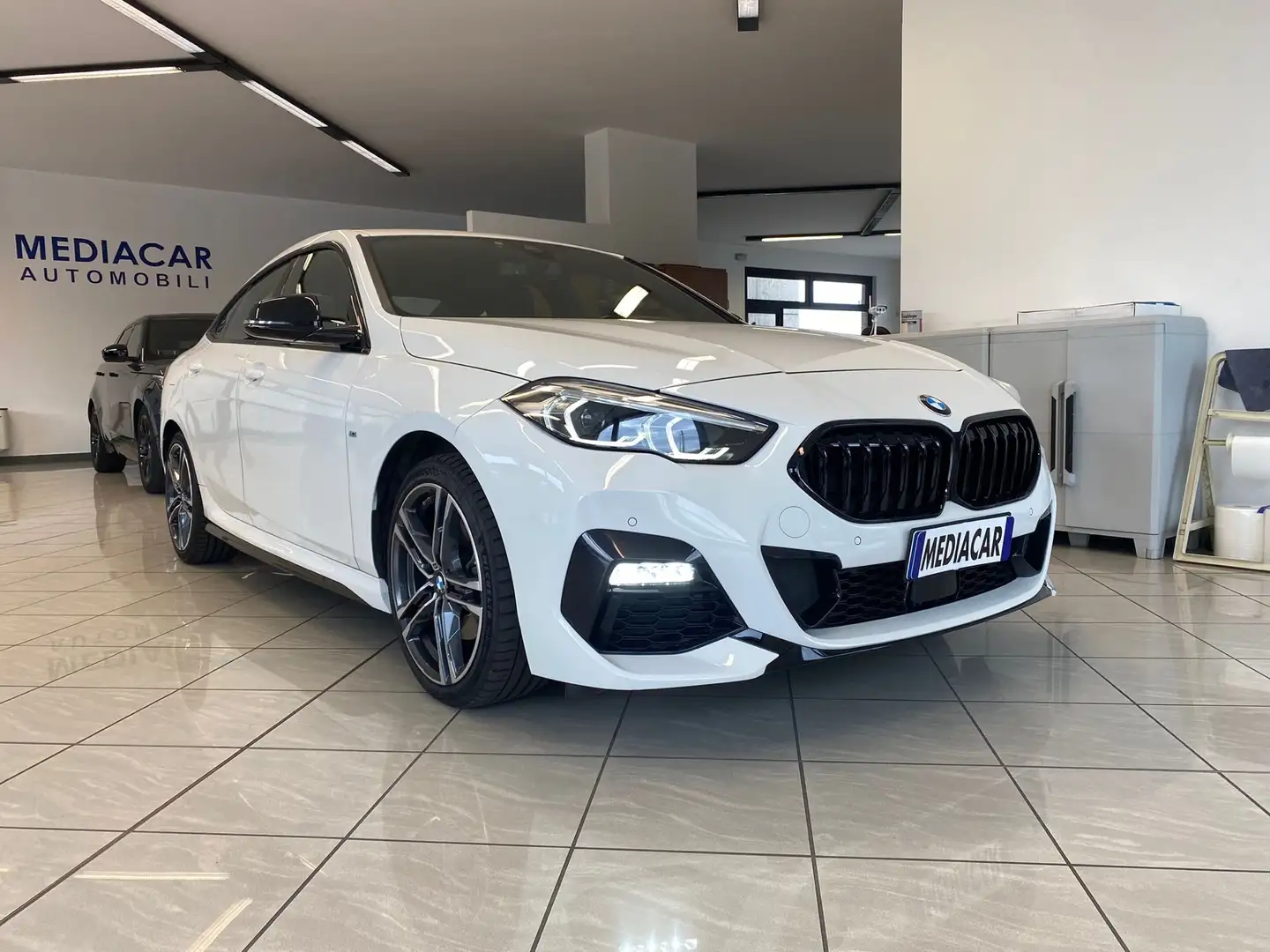 BMW 218 218i Gran Coupé M-sport (PER NEOPATENTATI) Bianco - 1