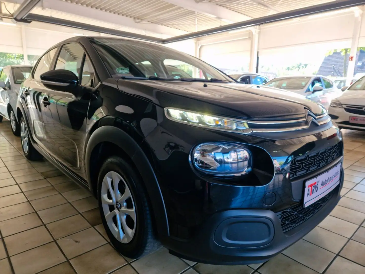 Citroen C3 Feel Klima Schwarz - 2