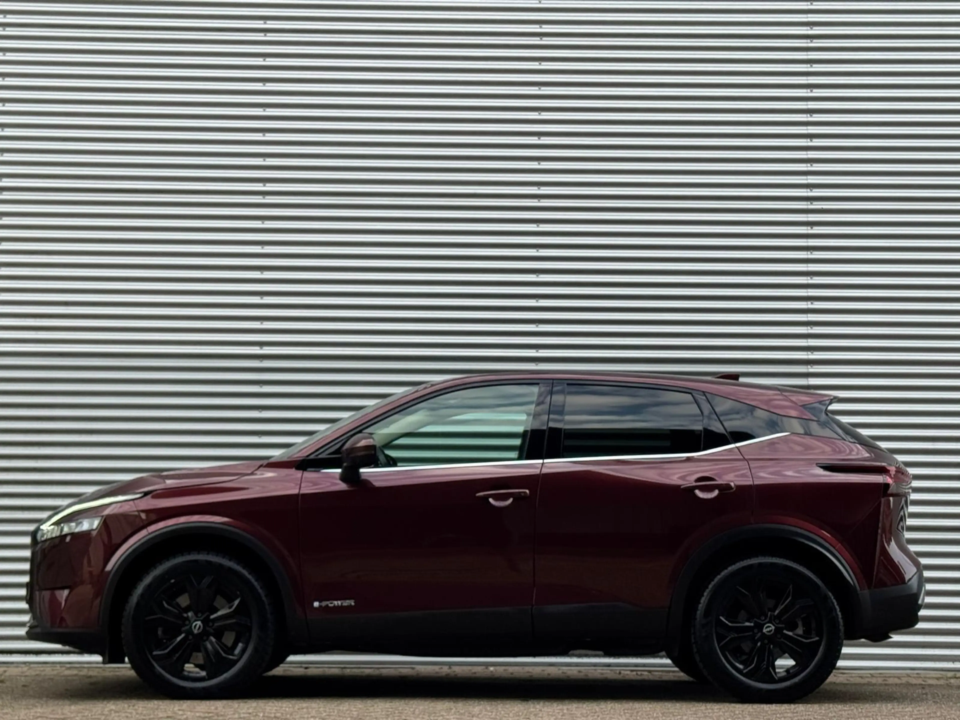 Nissan Qashqai 1.3 DIG-T Mild-Hybrid Acenta/360 Camera/Apple carp — photo 3