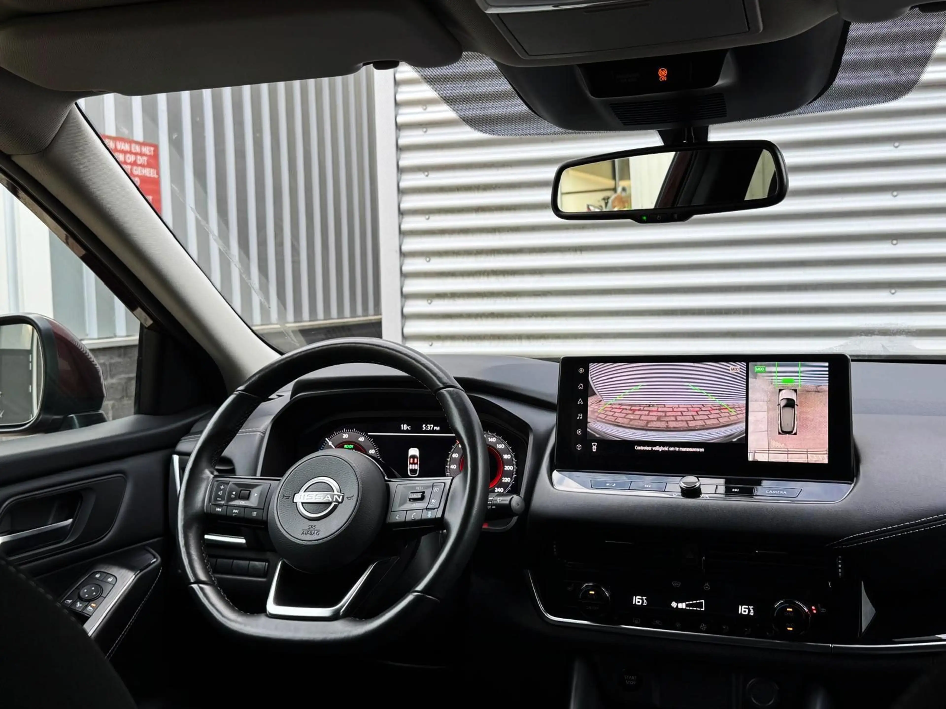 Nissan Qashqai 1.3 DIG-T Mild-Hybrid Acenta/360 Camera/Apple carp — photo 9